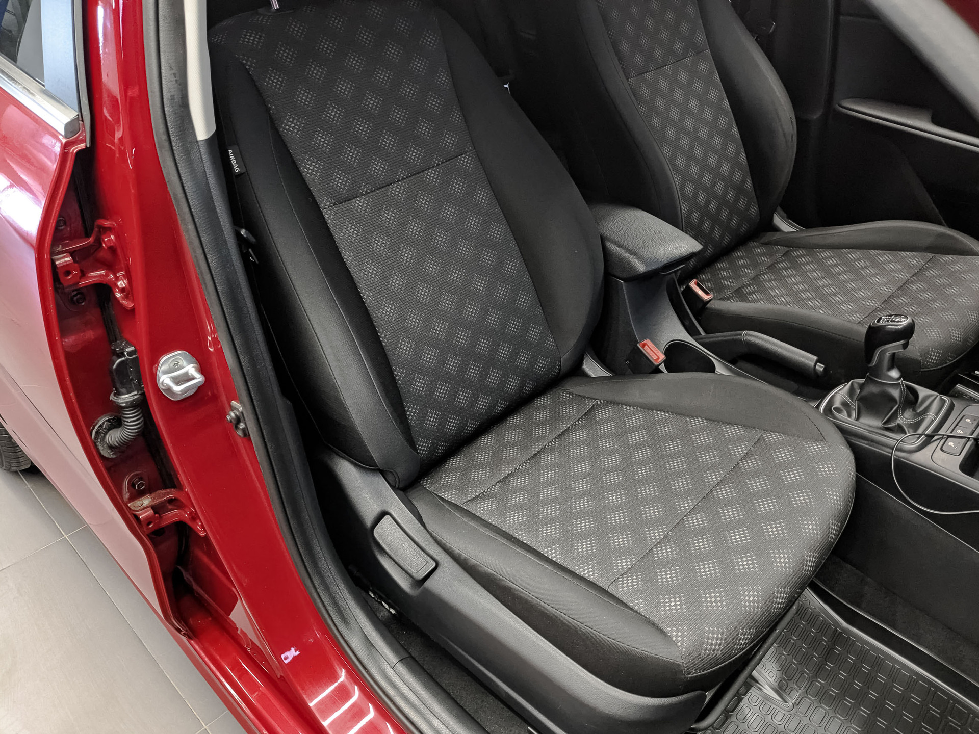 KIA Rio 1.60 (123 л.с), механическая, 2017, пробег 73 773 км
