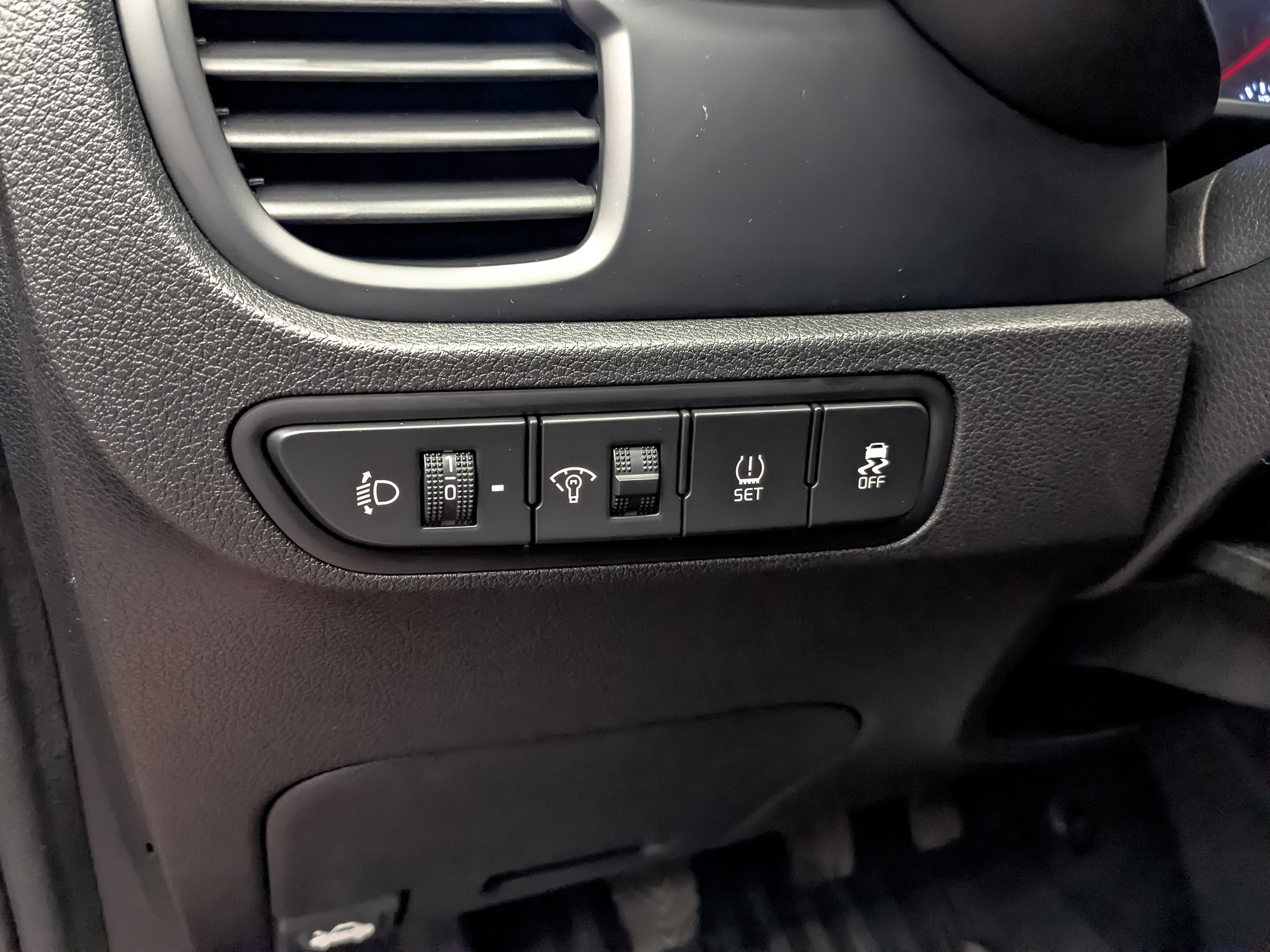 KIA Rio 1.60 (123 л.с), механическая, 2017, пробег 73 773 км