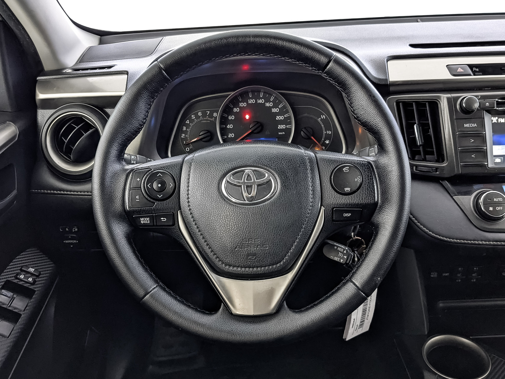 TOYOTA Rav-4 2.00 (146 л.с), автомат, 2015, пробег 180 630 км
