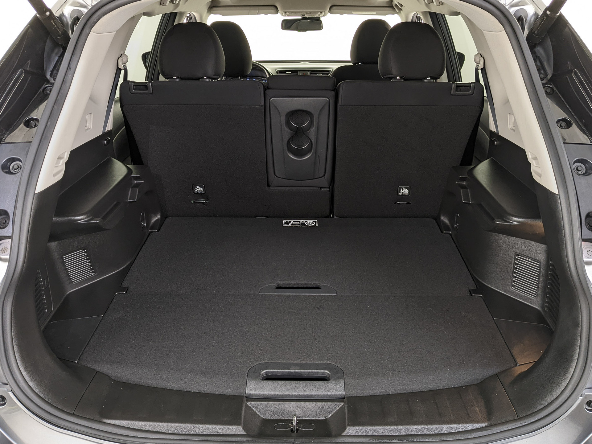 NISSAN X-Trail 2.50 (171 л.с), автомат, 2021, пробег 95 941 км