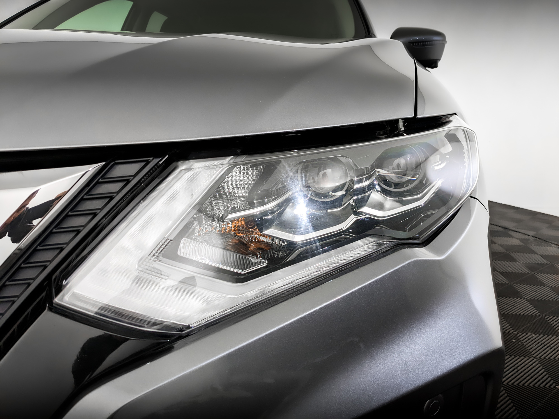 NISSAN X-Trail 2.50 (171 л.с), автомат, 2021, пробег 95 941 км