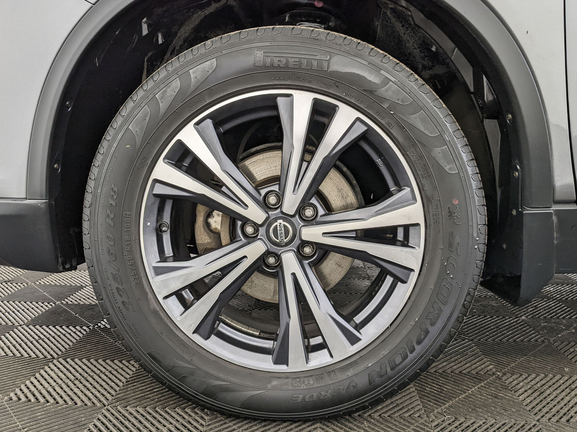 NISSAN X-Trail 2.50 (171 л.с), автомат, 2021, пробег 95 941 км