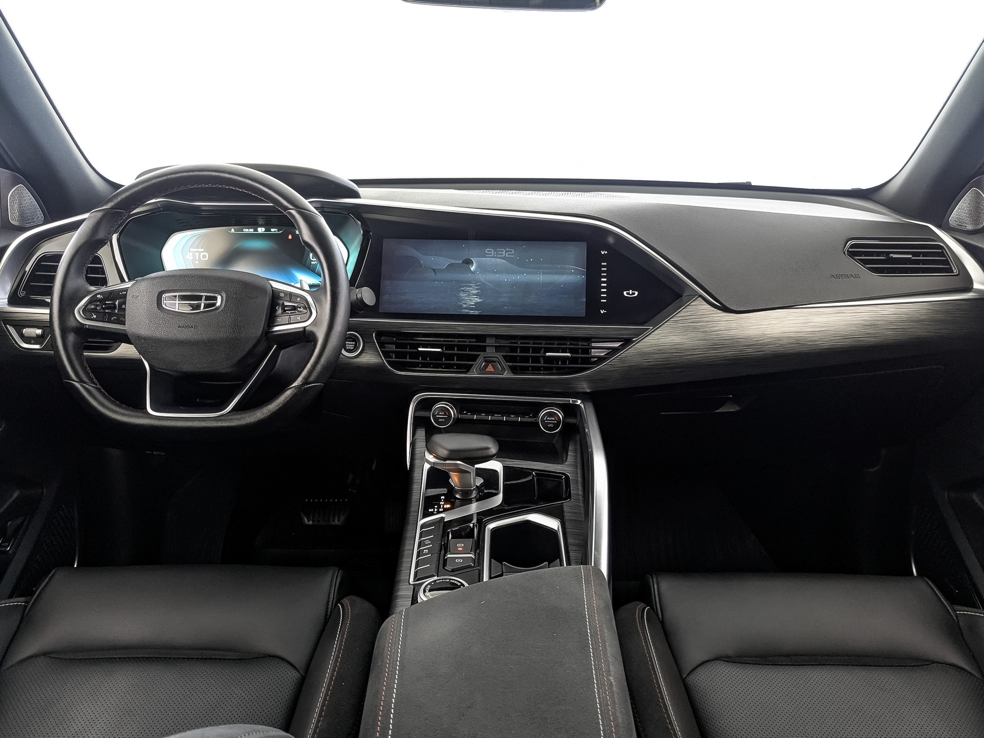 GEELY Tugella 2.00 (199 л.с), автомат, 2024, пробег 70 180 км