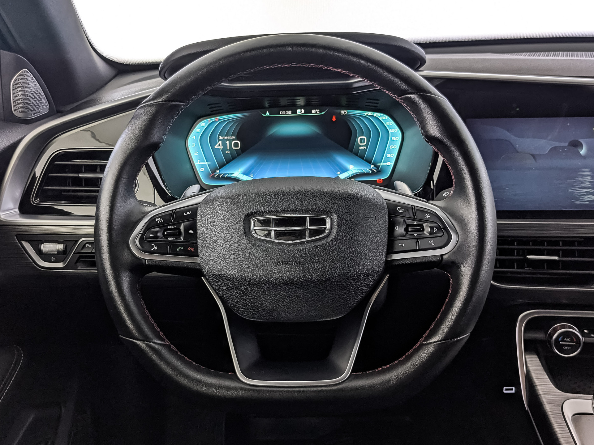 GEELY Tugella 2.00 (199 л.с), автомат, 2024, пробег 70 180 км