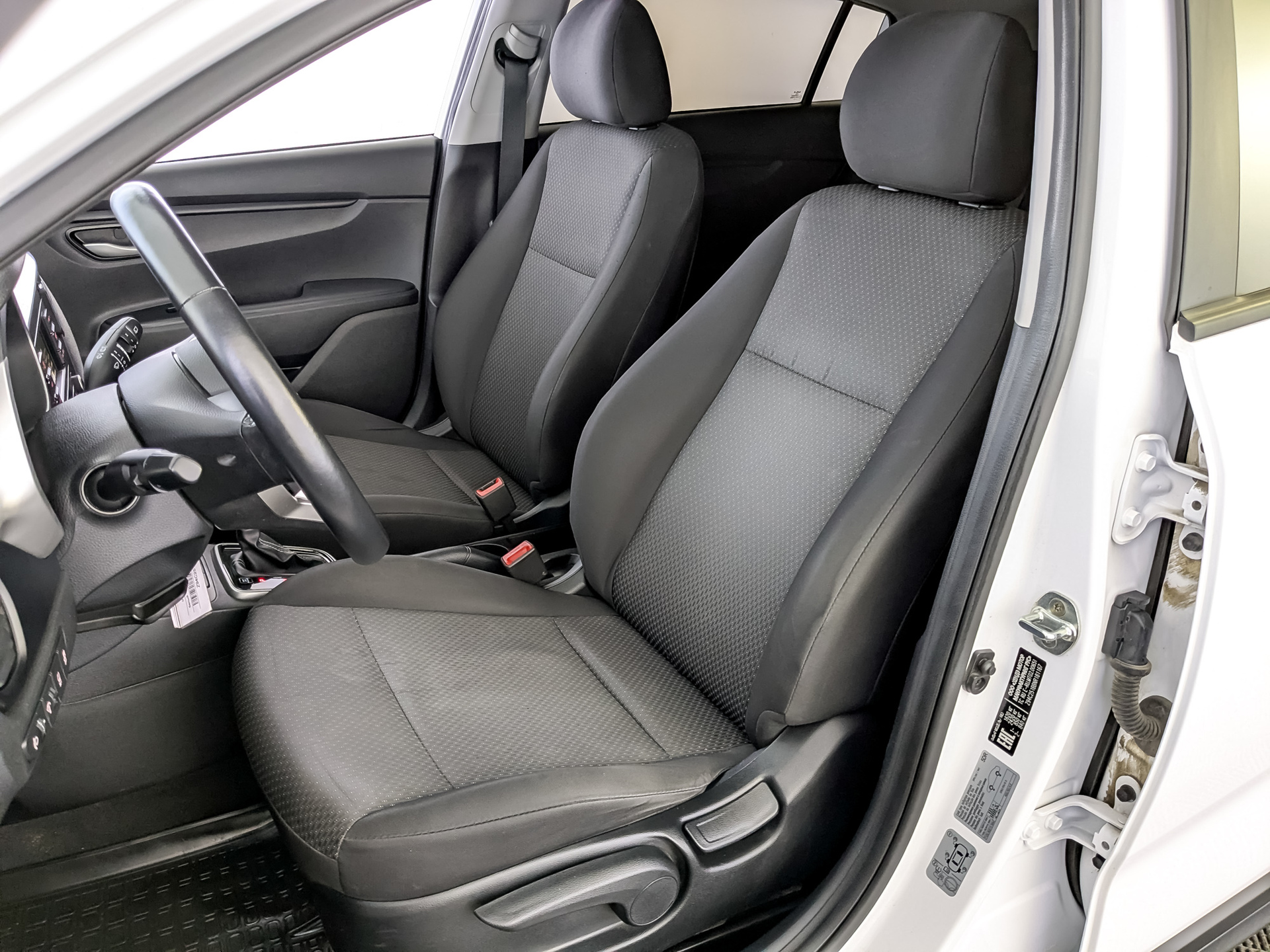KIA Rio X 1.60 (123 л.с), автомат, 2022, пробег 102 328 км
