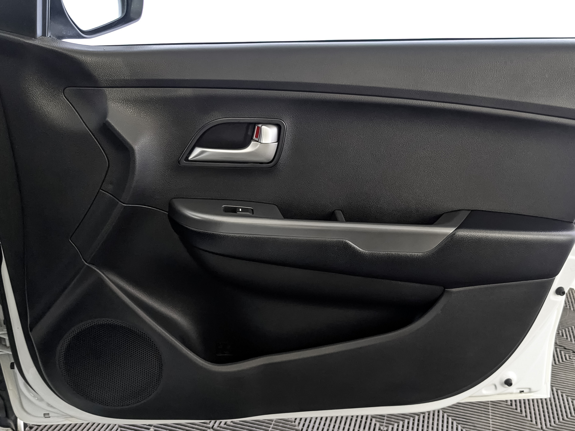 KIA Rio 1.60 (123 л.с), механическая, 2015, пробег 86 989 км
