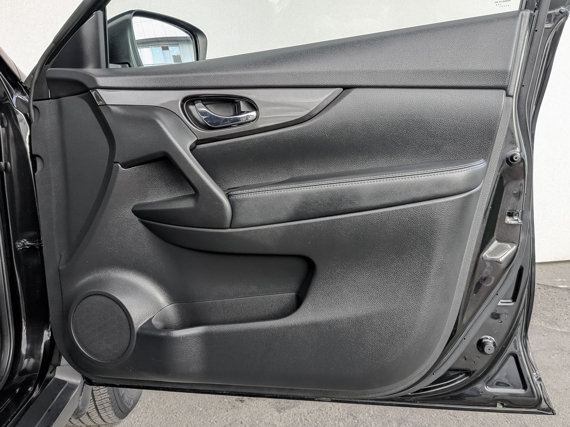NISSAN X-Trail 2.00 (144 л.с), автомат, 2020, пробег 43 945 км