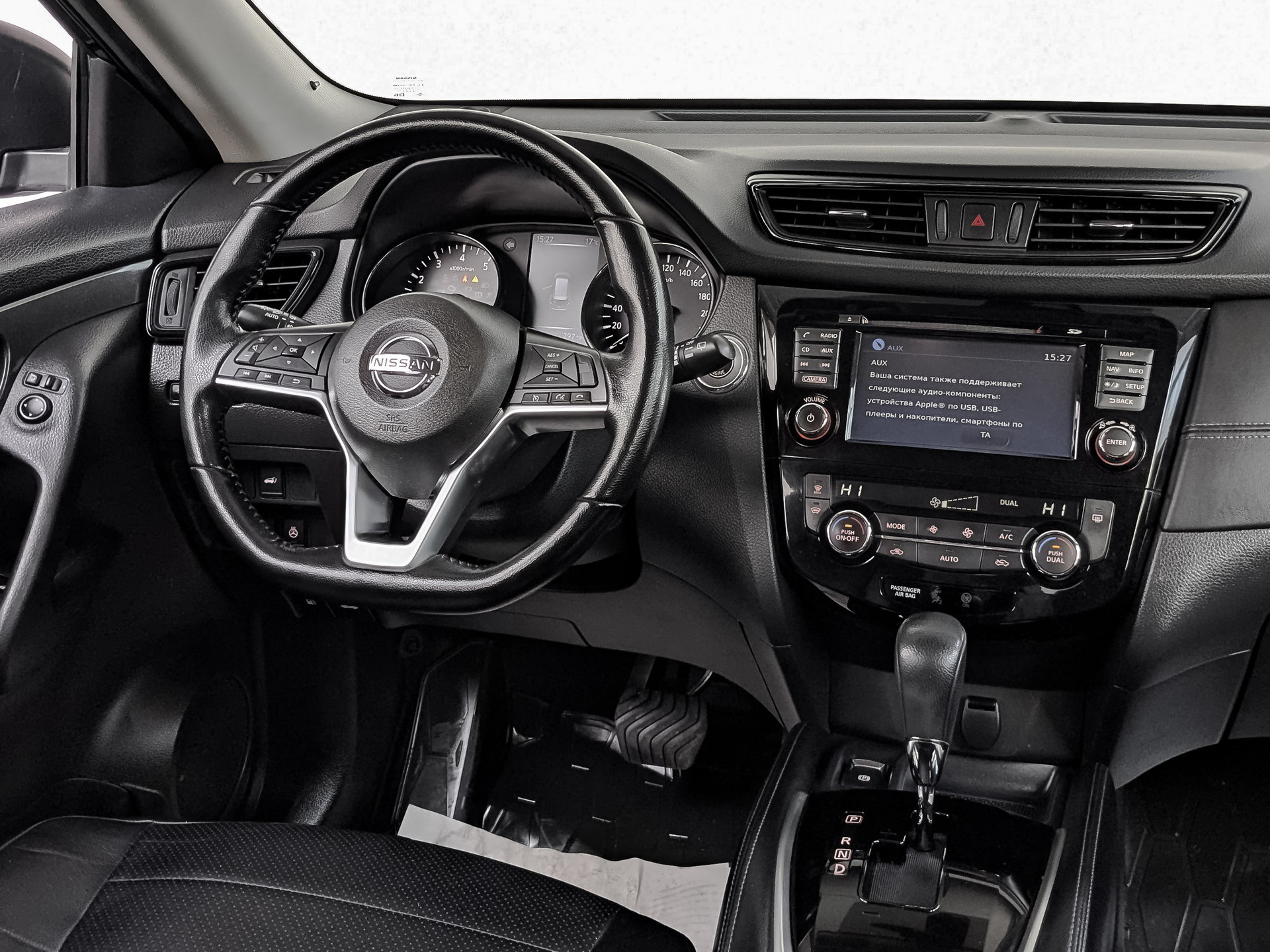 NISSAN X-Trail 2.00 (144 л.с), автомат, 2020, пробег 43 945 км