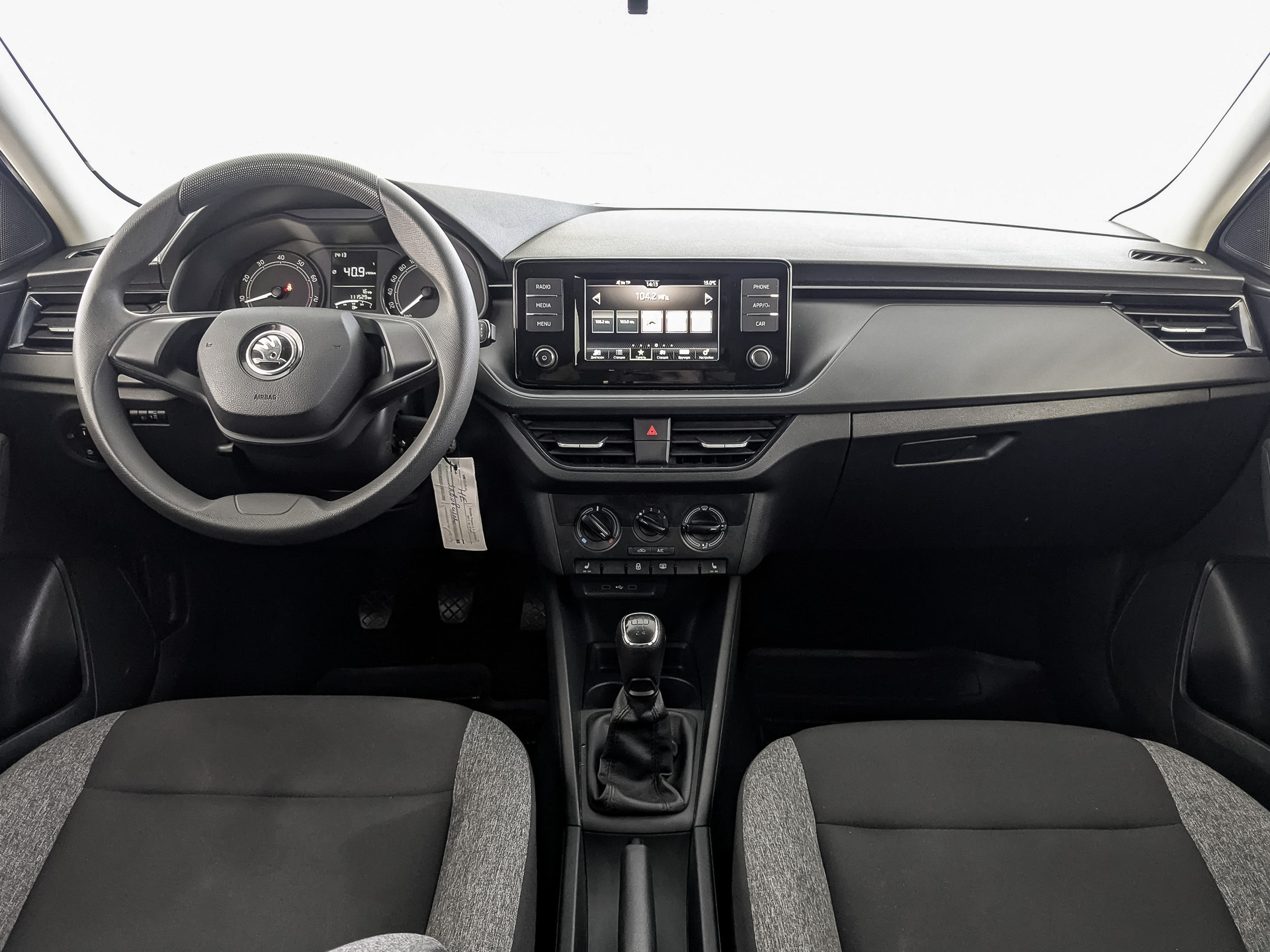 SKODA Rapid II 1.60 (90 л.с), механическая, 2021, пробег 111 000 км