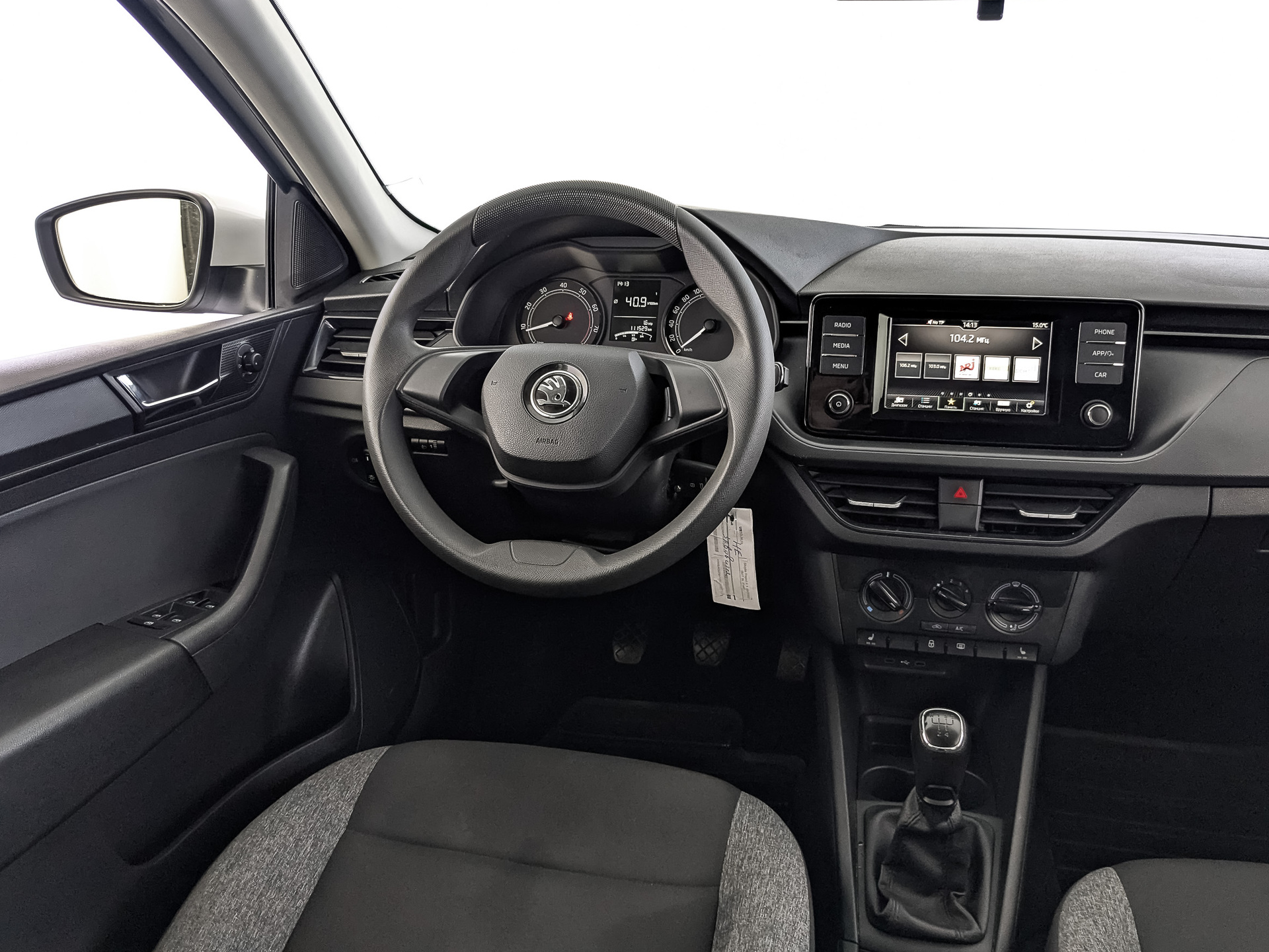 SKODA Rapid II 1.60 (90 л.с), механическая, 2021, пробег 111 000 км