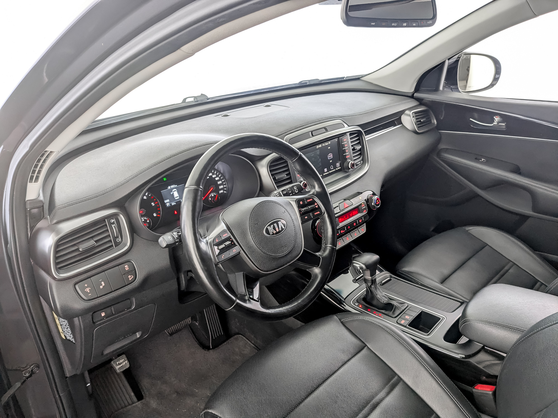 KIA Sorento Prime 2.00 (186 л.с), автомат, 2019, пробег 62 870 км