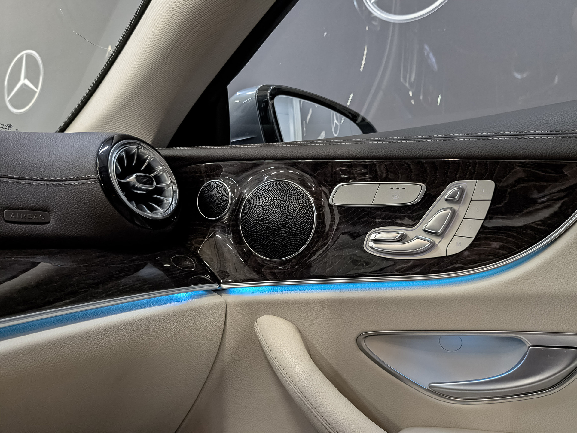 MERCEDES-BENZ E-Класс Купе 2.00 (245 л.с), автомат, 2017, пробег 132 876 км