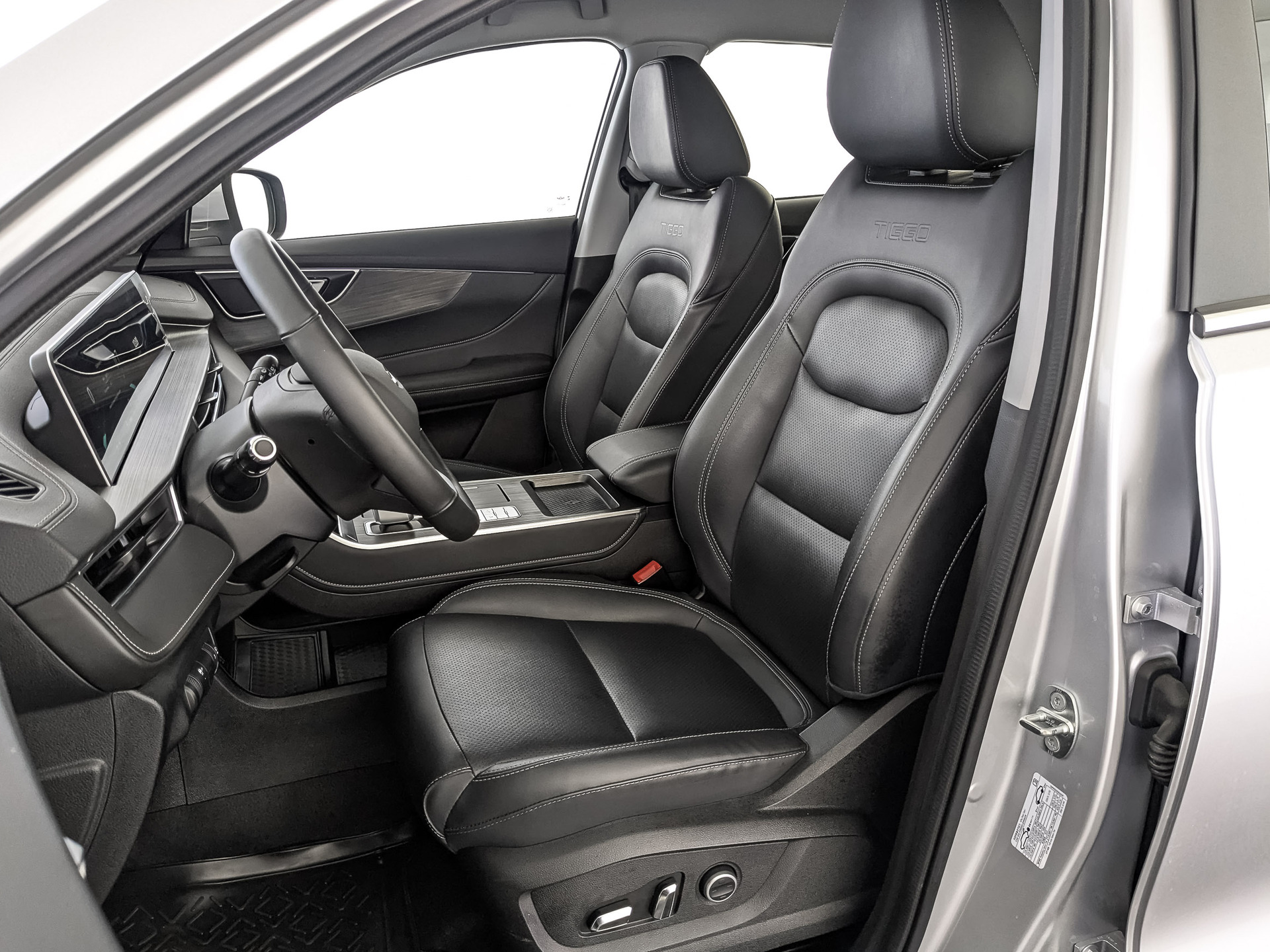 CHERY Tiggo 4 Pro 1.50 (147 л.с), автомат, 2024, пробег 33 439 км
