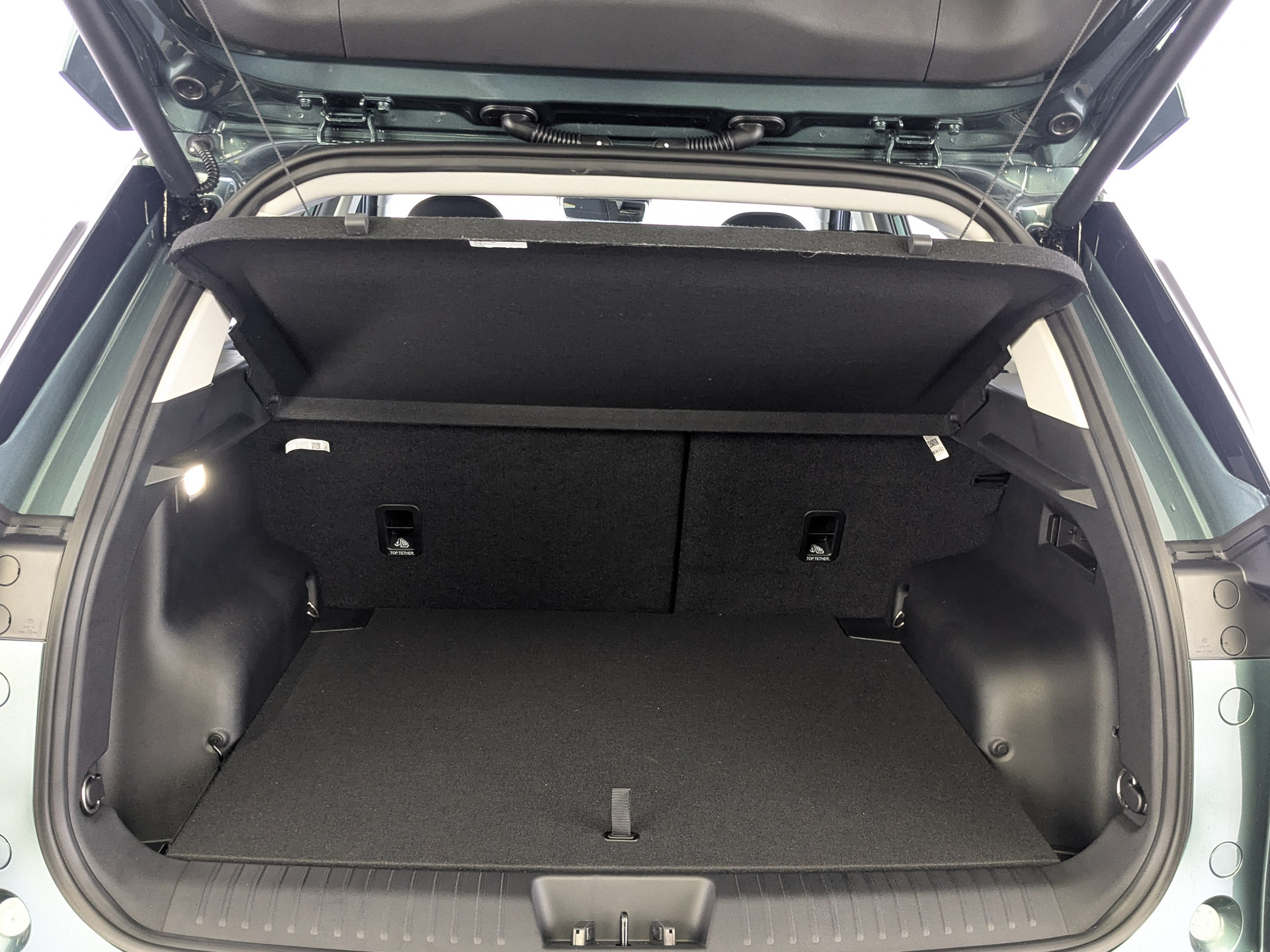 Фото Jeland J6 Престиж 1.6T/150 7RT 4WD