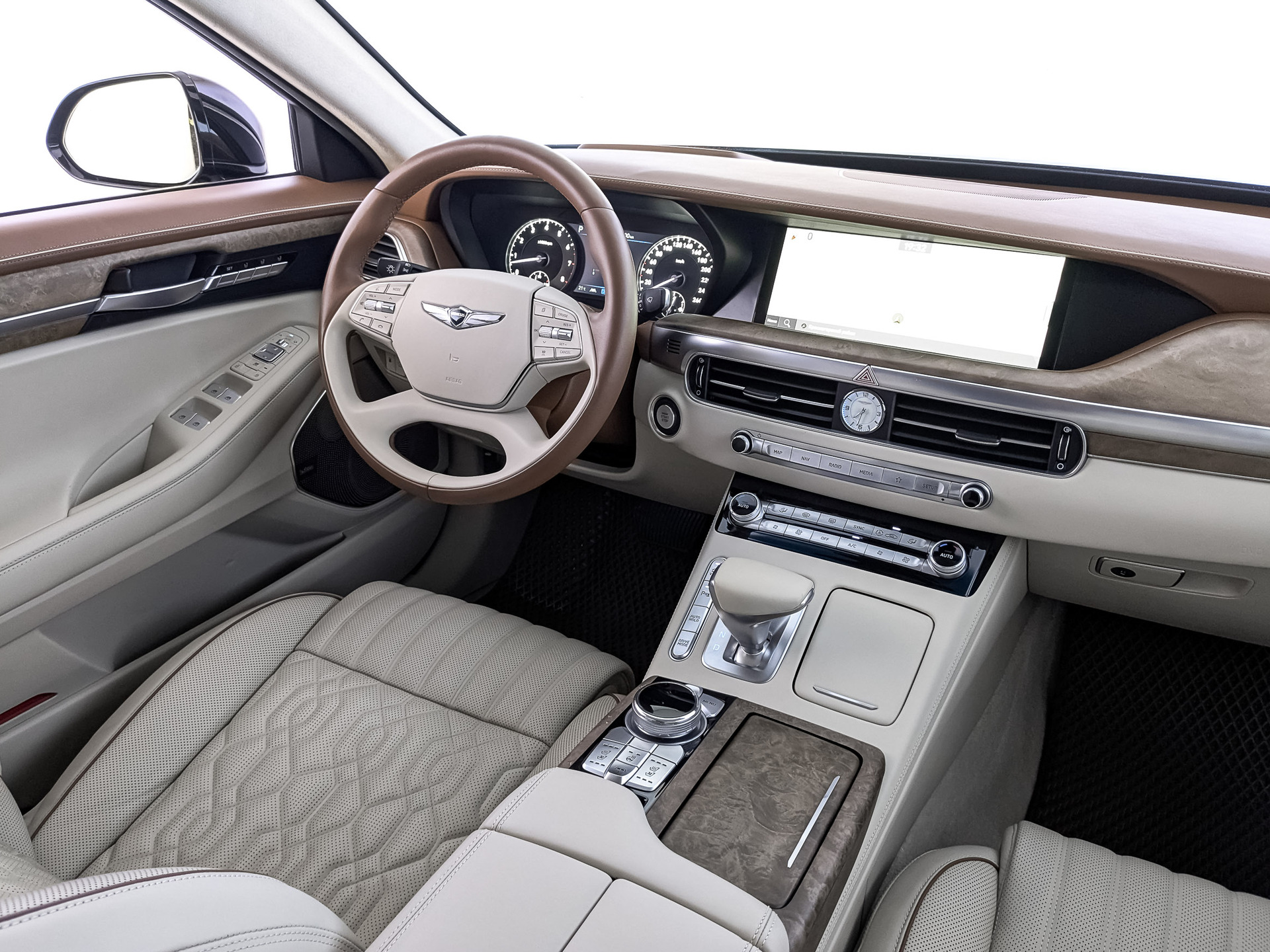 GENESIS G90 5.00 (413 л.с), автомат, 2022, пробег 55 762 км