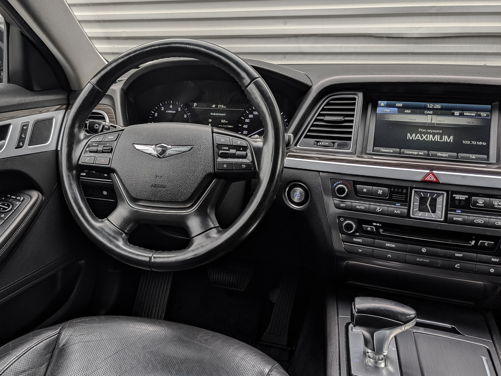 GENESIS G80 2.00 (197 л.с), автомат, 2019, пробег 223 337 км