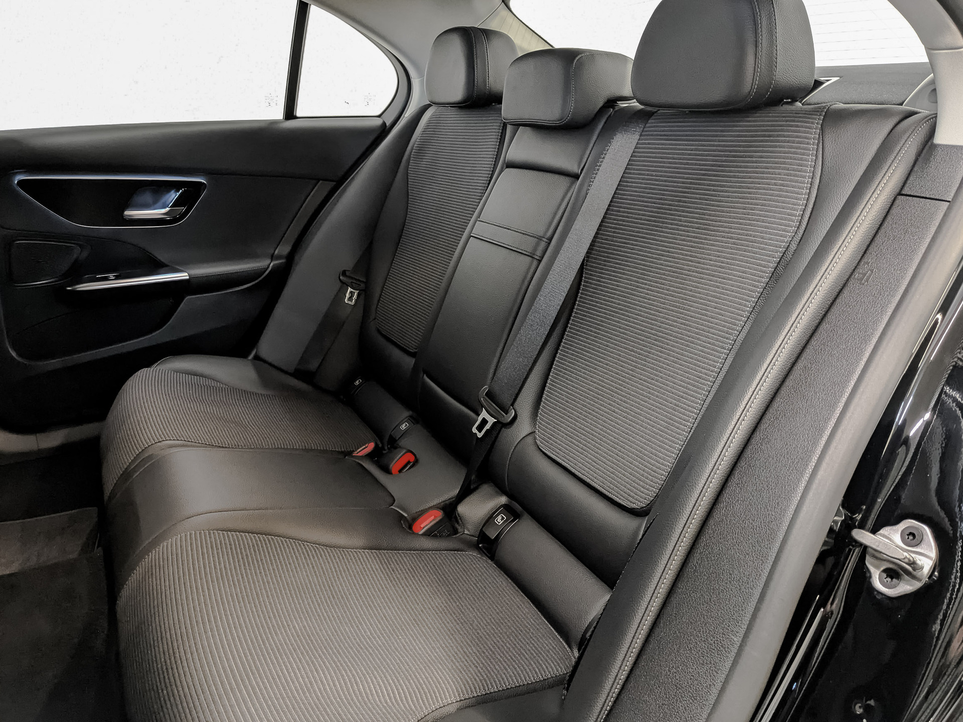MERCEDES-BENZ C-Класс 1.50 (218 л.с), автомат, 2021, пробег 41 744 км