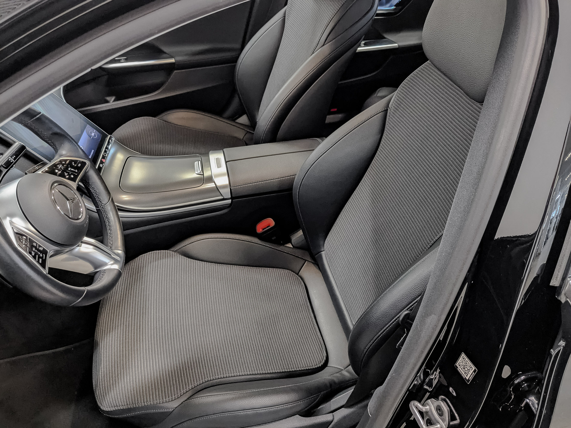 MERCEDES-BENZ C-Класс 1.50 (218 л.с), автомат, 2021, пробег 41 744 км