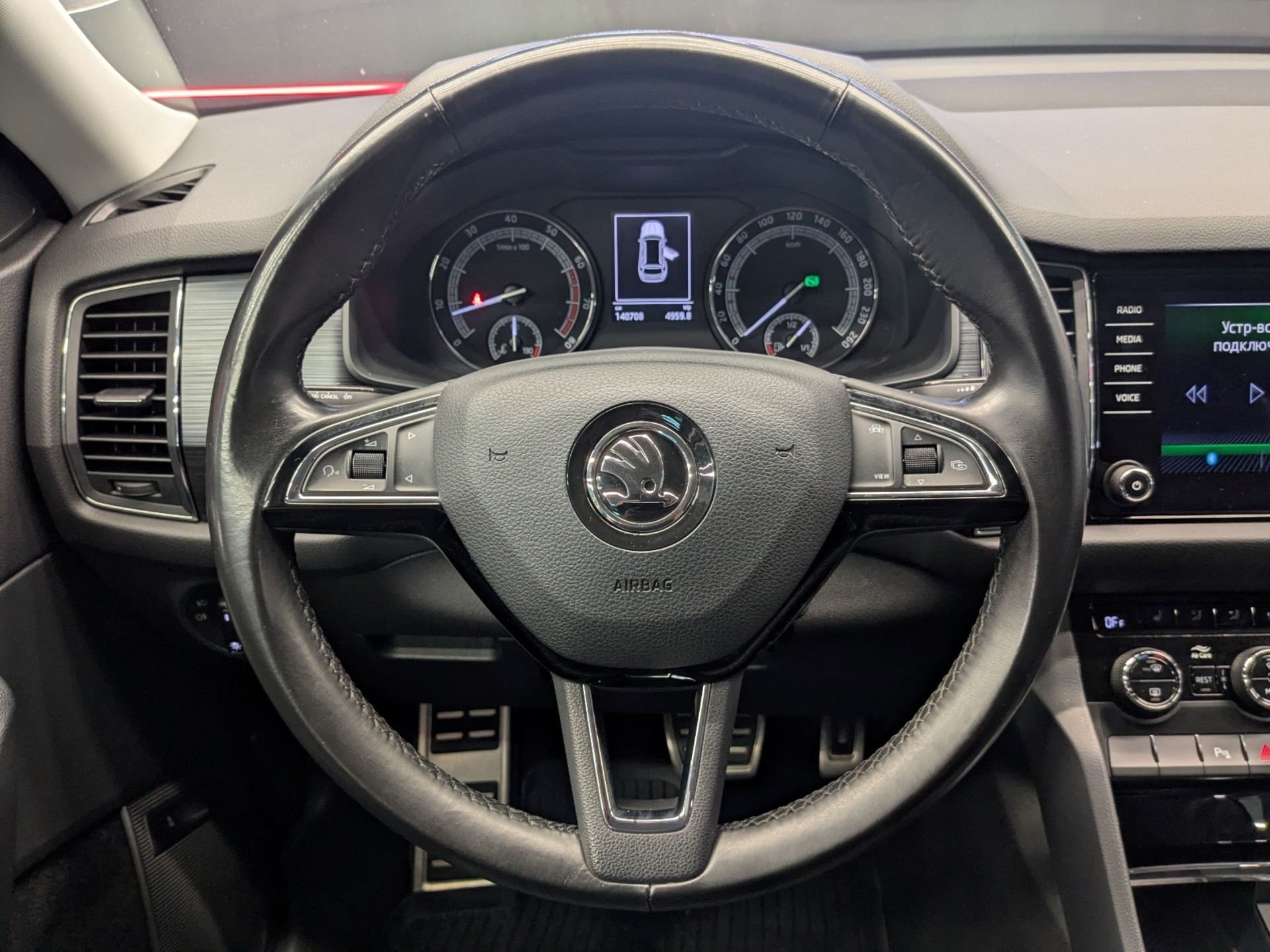 SKODA Kodiaq 2.00 (180 л.с), автомат, 2020, пробег 140 705 км
