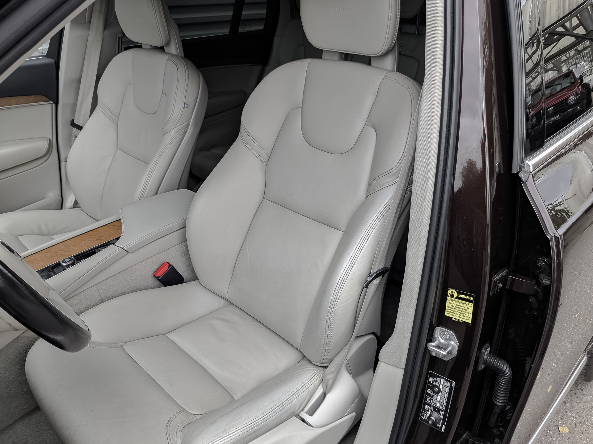 VOLVO XC90 2.00 (235 л.с), автомат, 2018, пробег 200 505 км