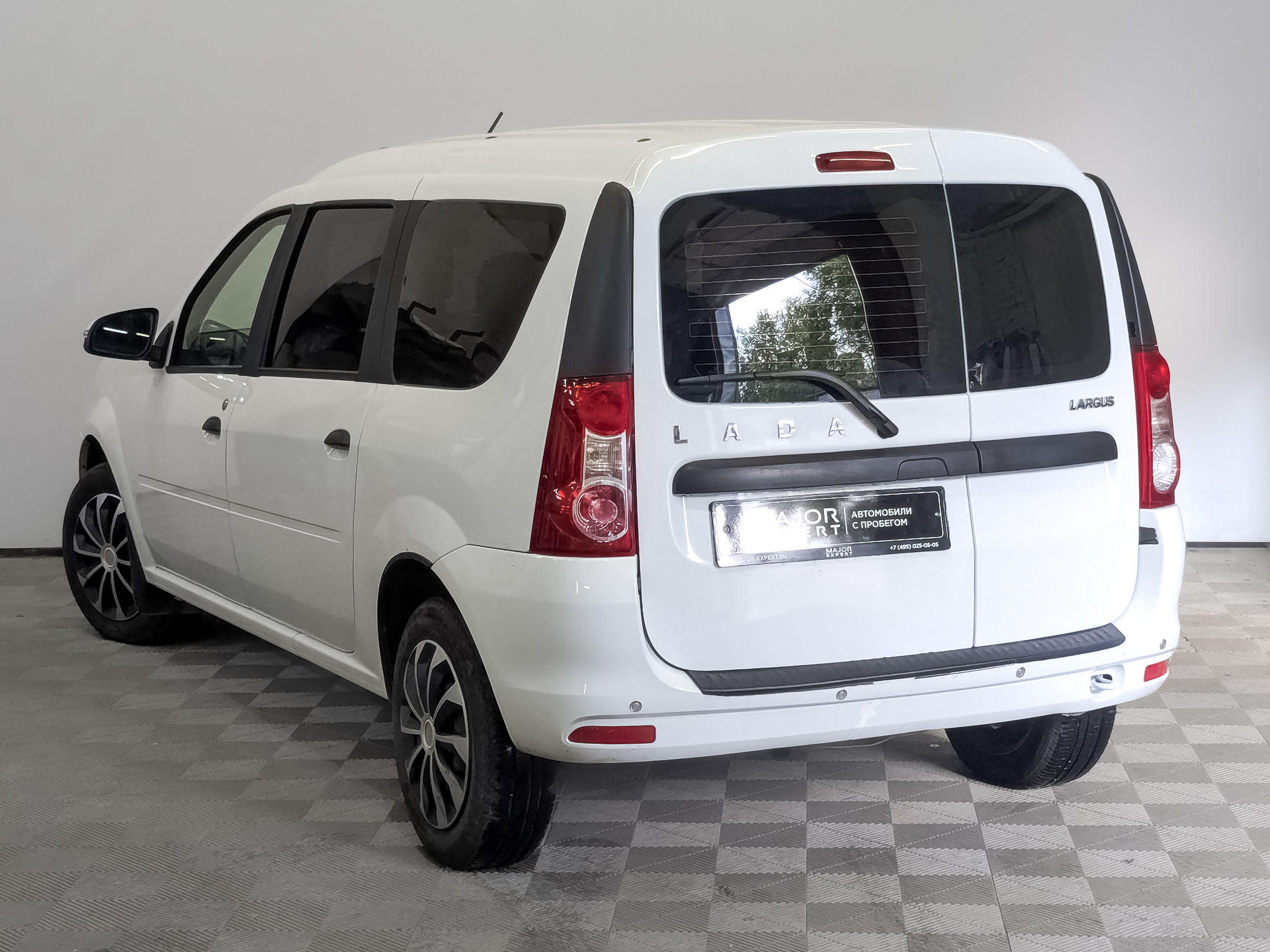 LADA Largus 1.60 (90 л.с), механическая, 2024, пробег 80 203 км