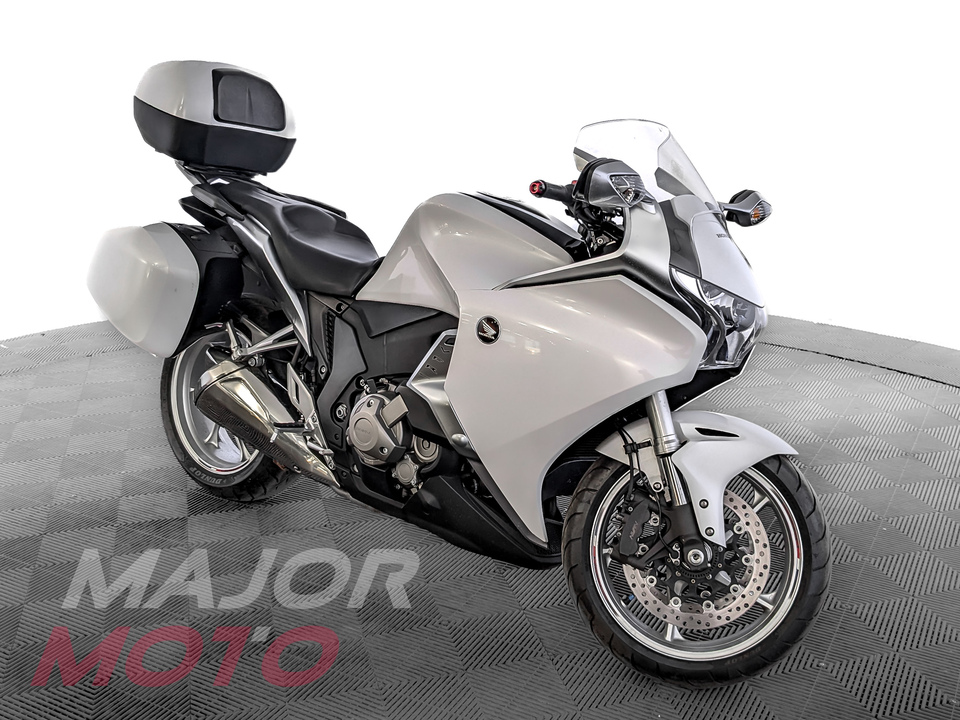 Honda VFR 1200 - фото №2