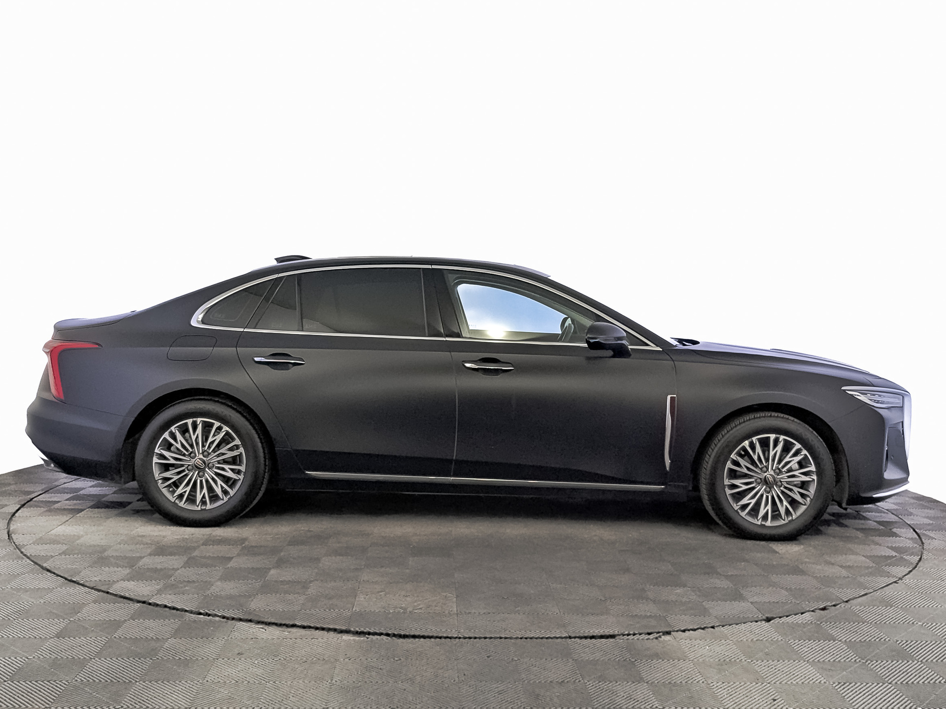 HONGQI H5 II 2.00 (218 л.с), автомат, 2024, пробег 26 209 км