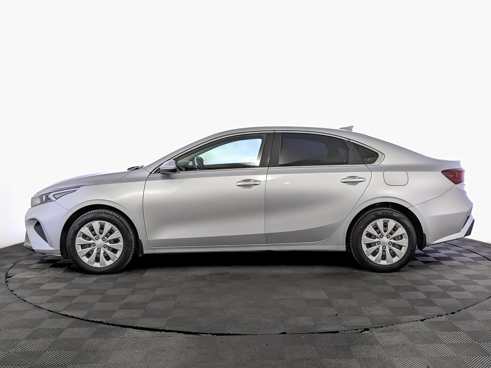 KIA Cerato 1.60 (127 л.с), автомат, 2021, пробег 86 416 км