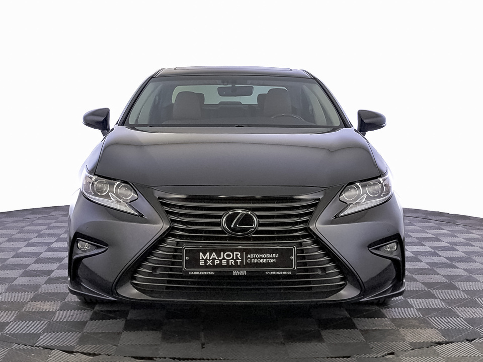 Lexus ES VI