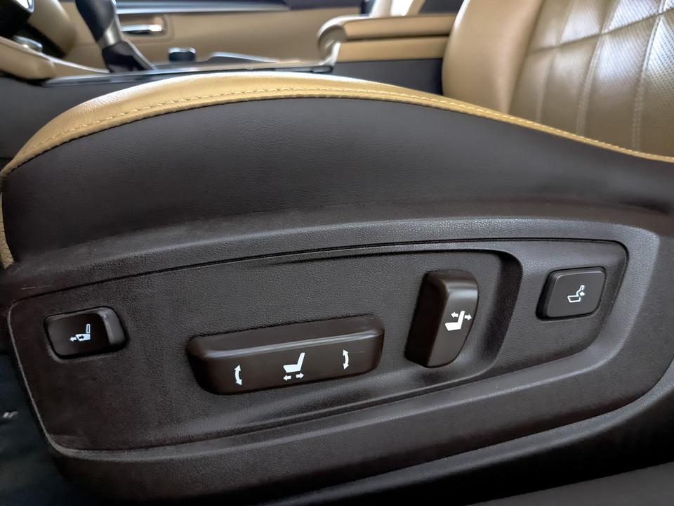 Фото Lexus ES с пробегом 99407 км