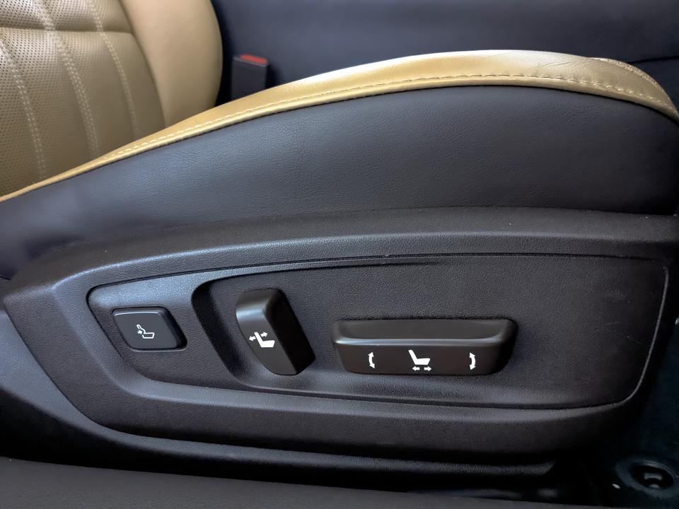 Фото Lexus ES с пробегом 99407 км
