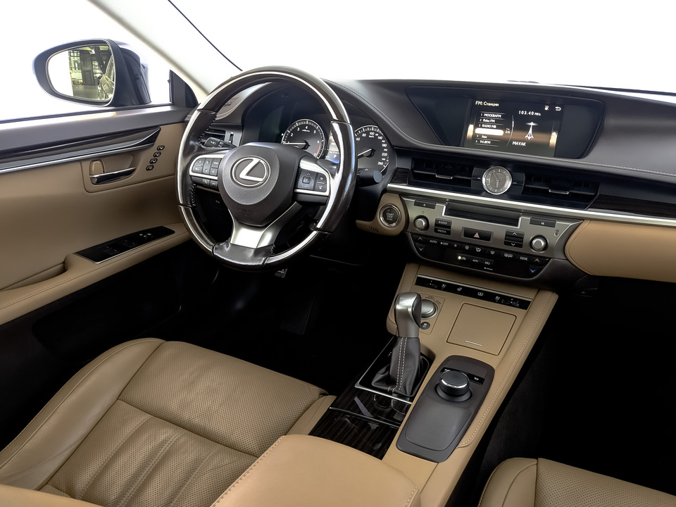 Фото Lexus ES с пробегом 99407 км