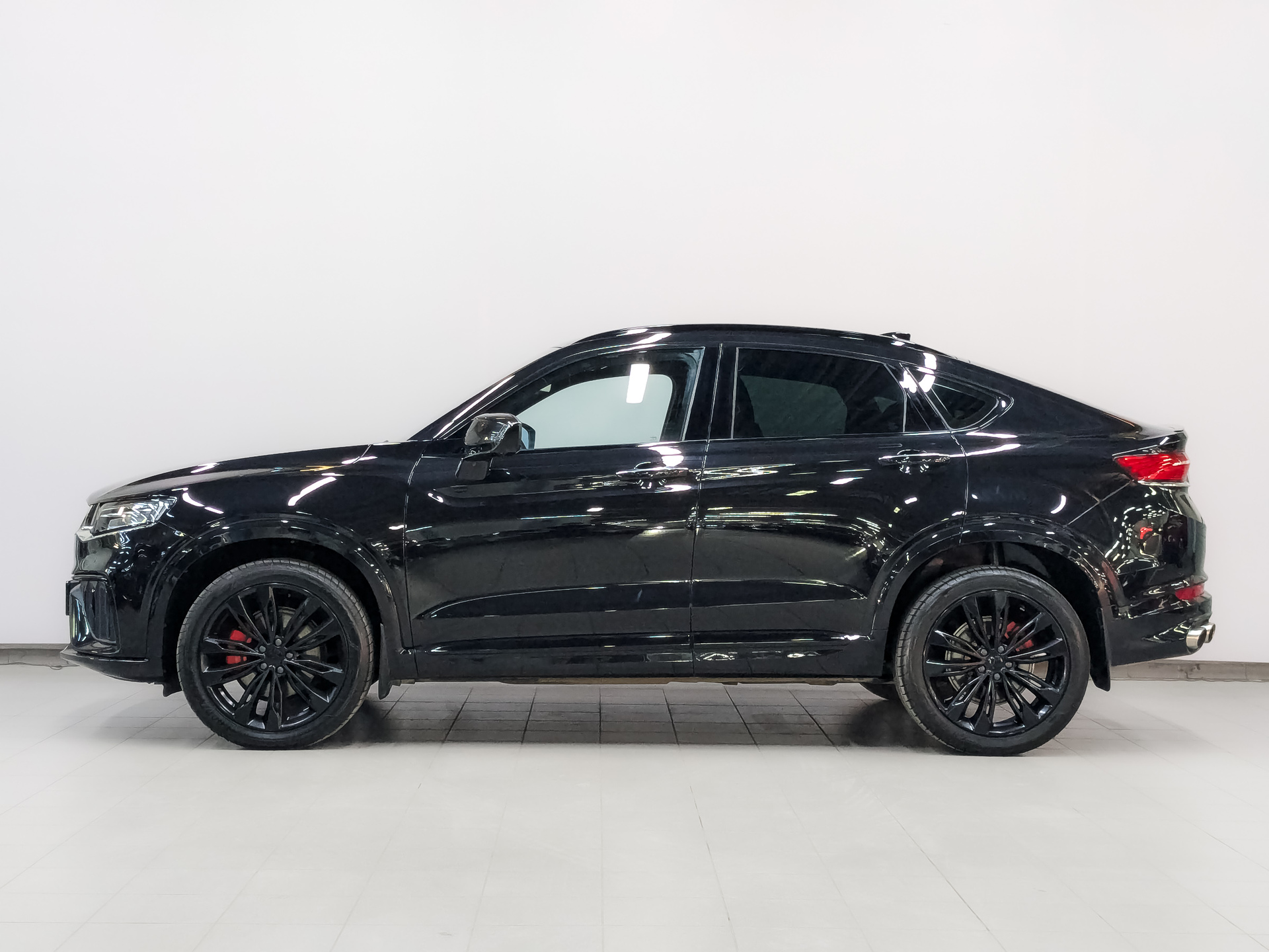 GEELY Tugella 2.00 (238 л.с), автомат, 2023, пробег 33 260 км