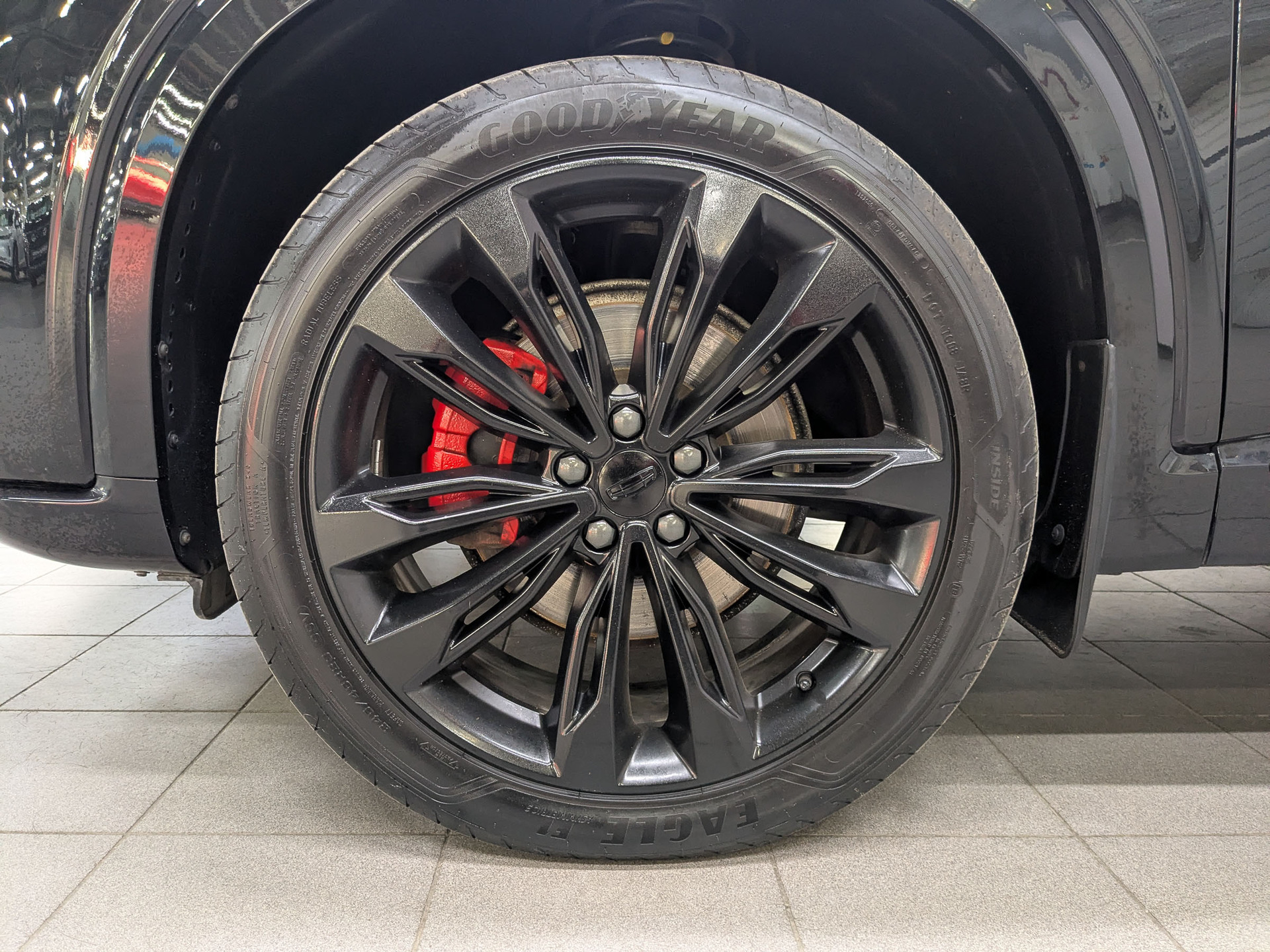 GEELY Tugella 2.00 (238 л.с), автомат, 2023, пробег 33 260 км