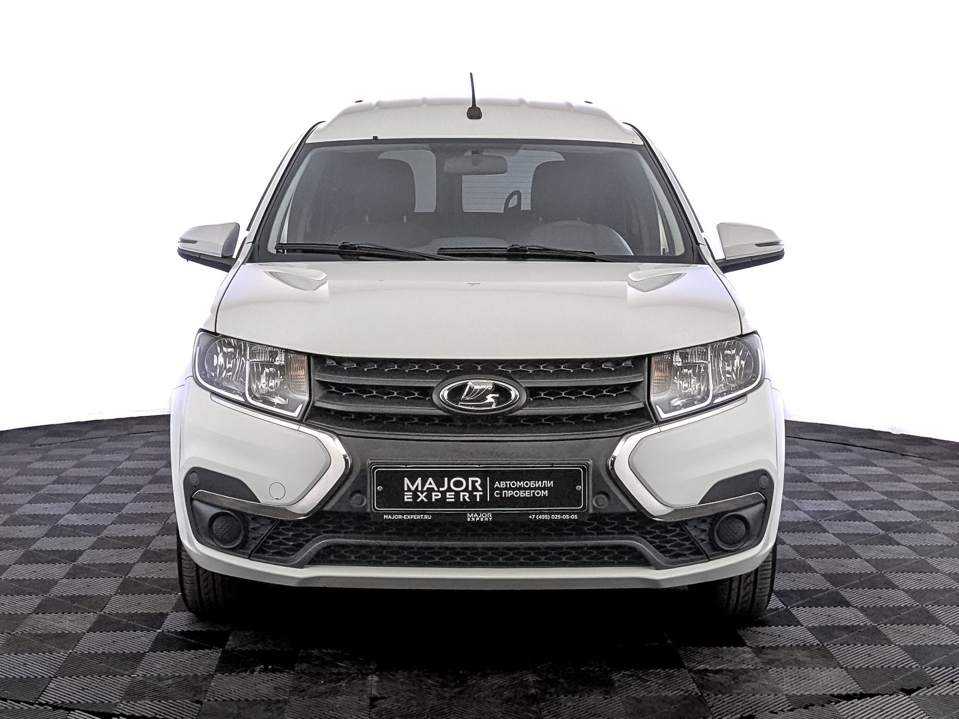 LADA Largus 1.60 (90 л.с), механическая, 2021, пробег 32 820 км