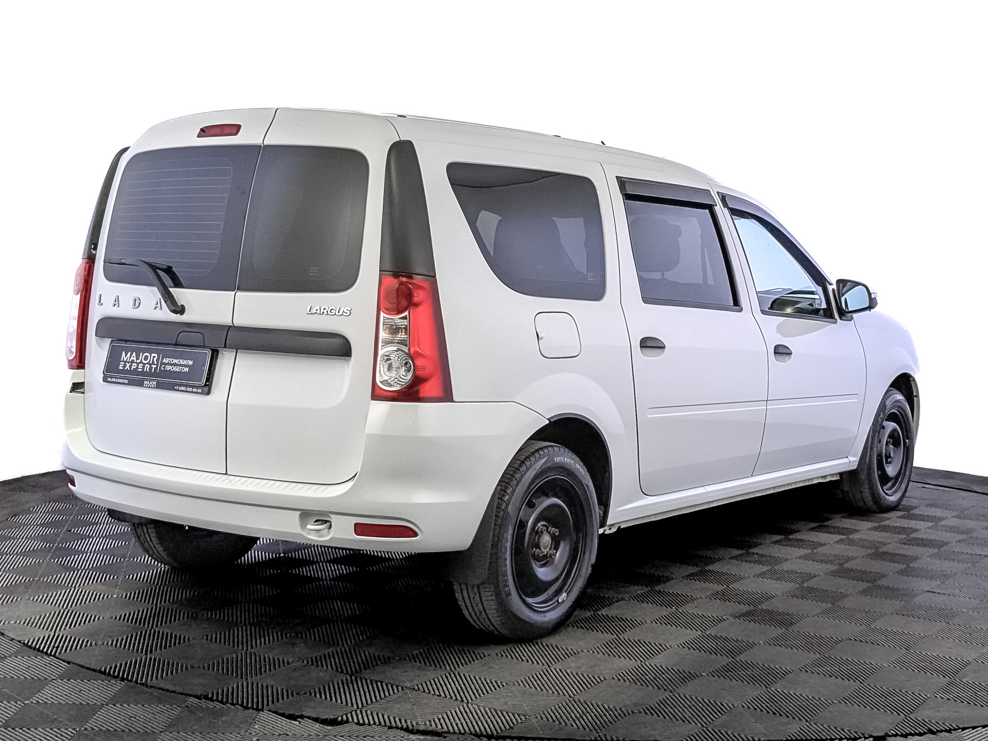 LADA Largus 1.60 (90 л.с), механическая, 2021, пробег 32 820 км