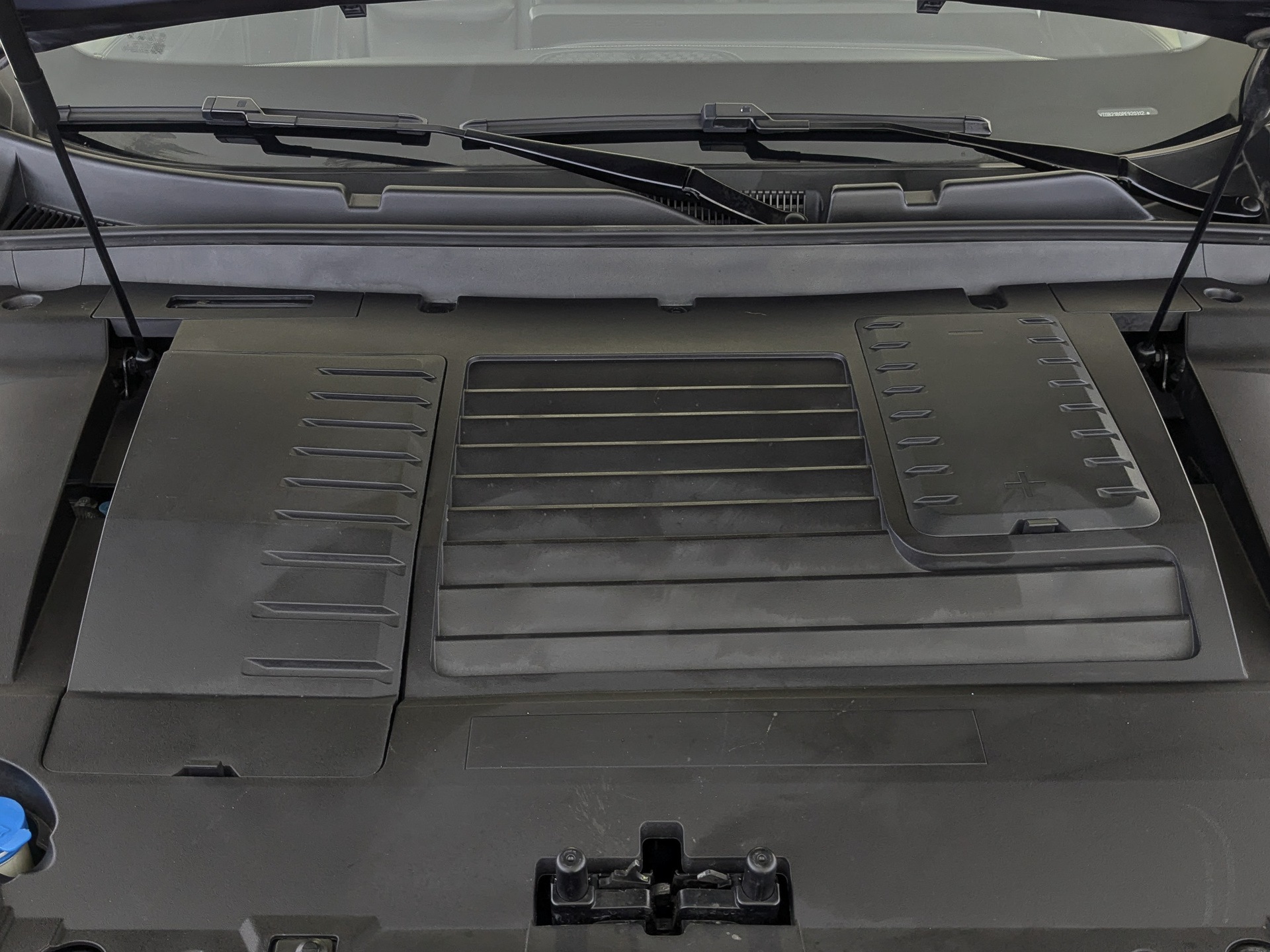 EXEED LX 1.50 (147 л.с), автомат, 2023, пробег 69 888 км