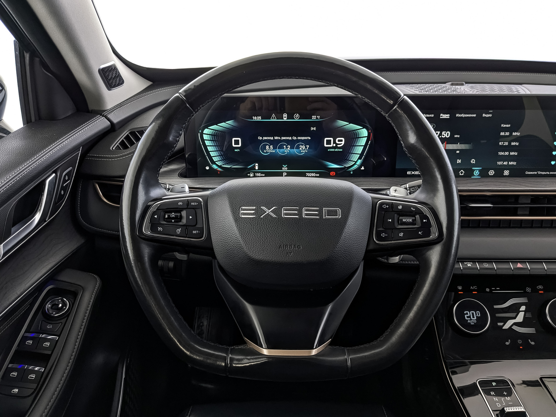 EXEED LX 1.50 (147 л.с), автомат, 2023, пробег 69 888 км