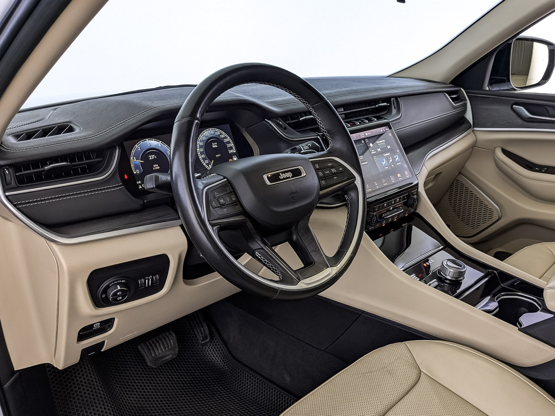 JEEP Grand Cherokee 3.60 (290 л.с), автомат, 2022, пробег 67 525 км