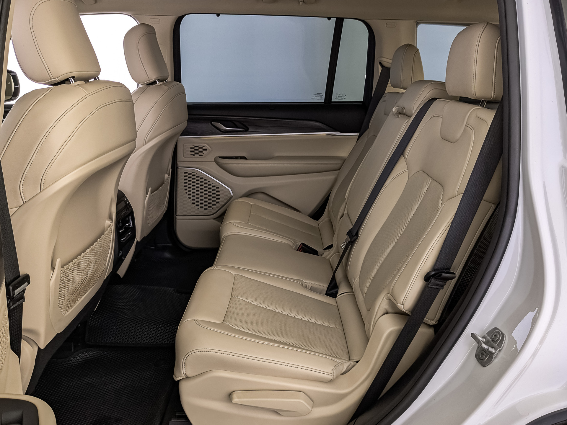 JEEP Grand Cherokee 3.60 (290 л.с), автомат, 2022, пробег 67 525 км