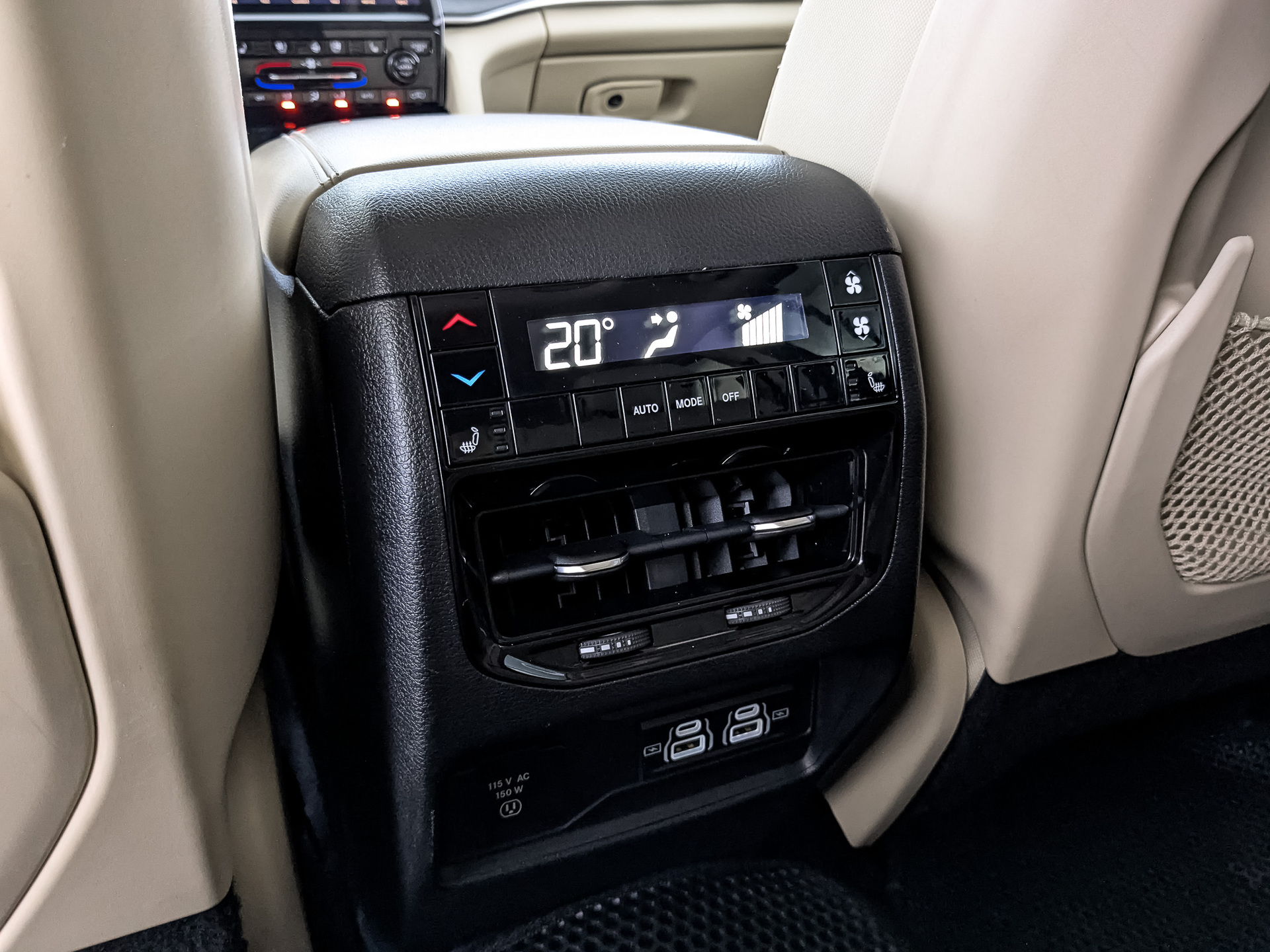 JEEP Grand Cherokee 3.60 (290 л.с), автомат, 2022, пробег 67 525 км