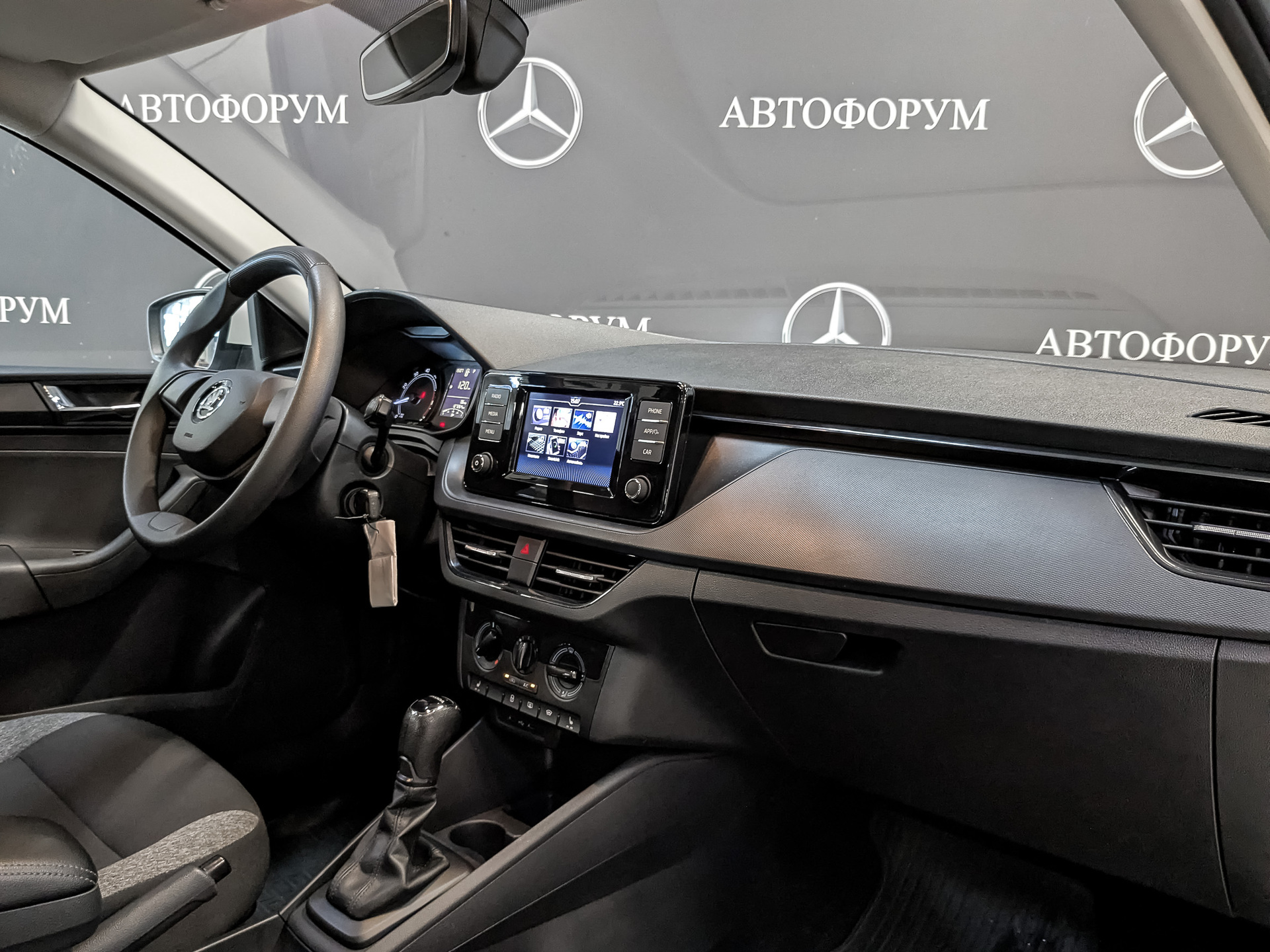 SKODA Rapid II 1.60 (110 л.с), автомат, 2021, пробег 127 265 км