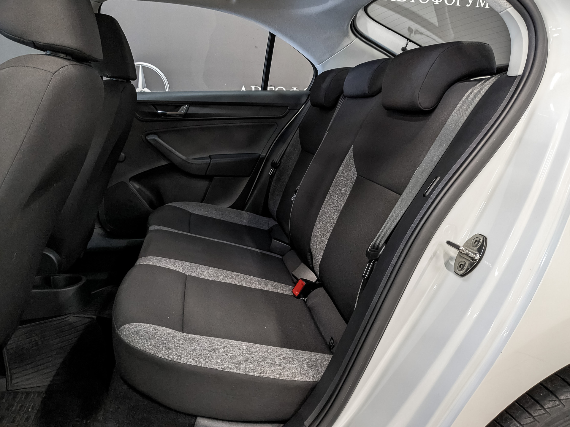 SKODA Rapid II 1.60 (110 л.с), автомат, 2021, пробег 127 265 км