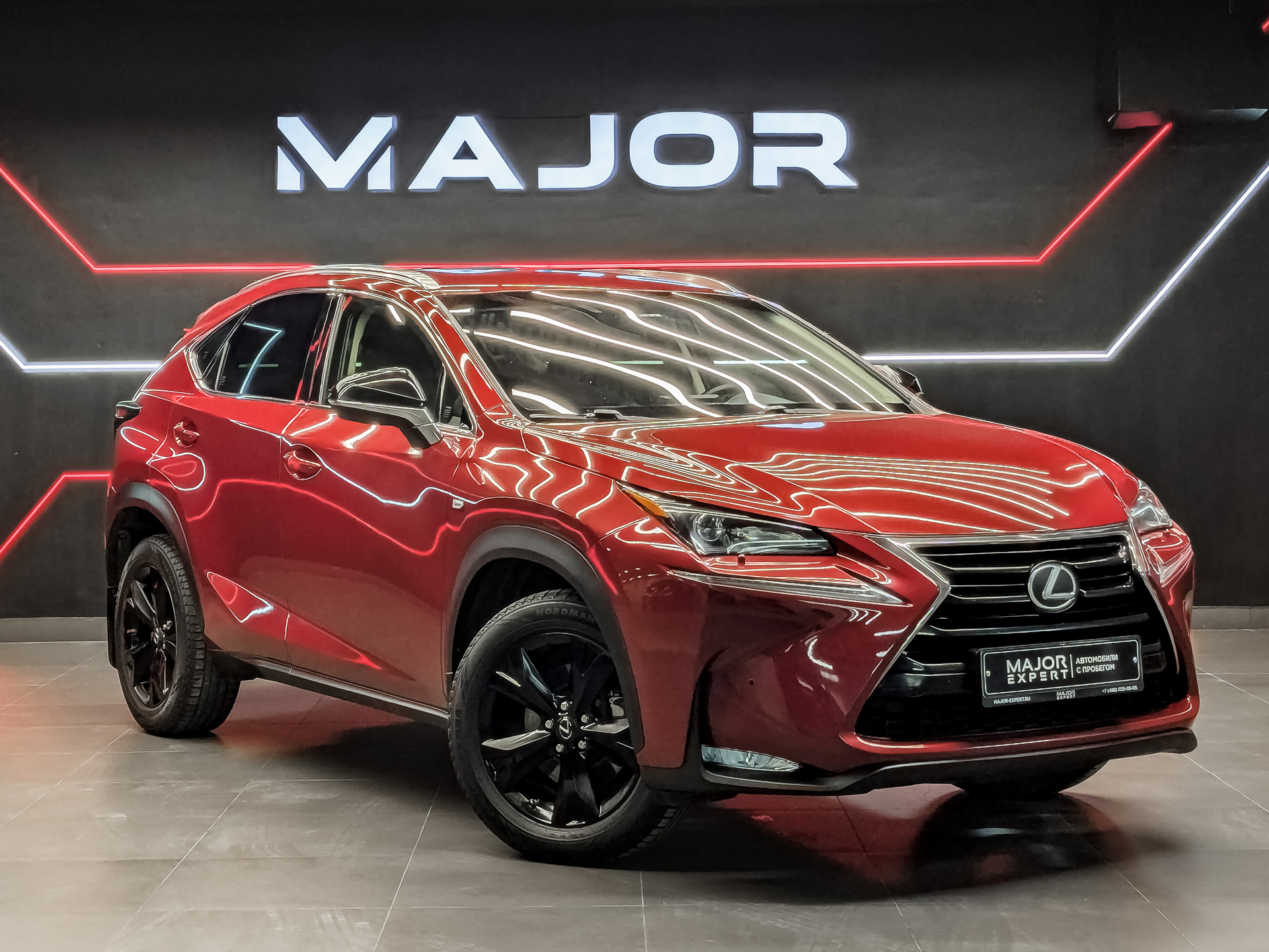 LEXUS NX 2.00 (150 л.с), автомат, 2017, пробег 168 946 км