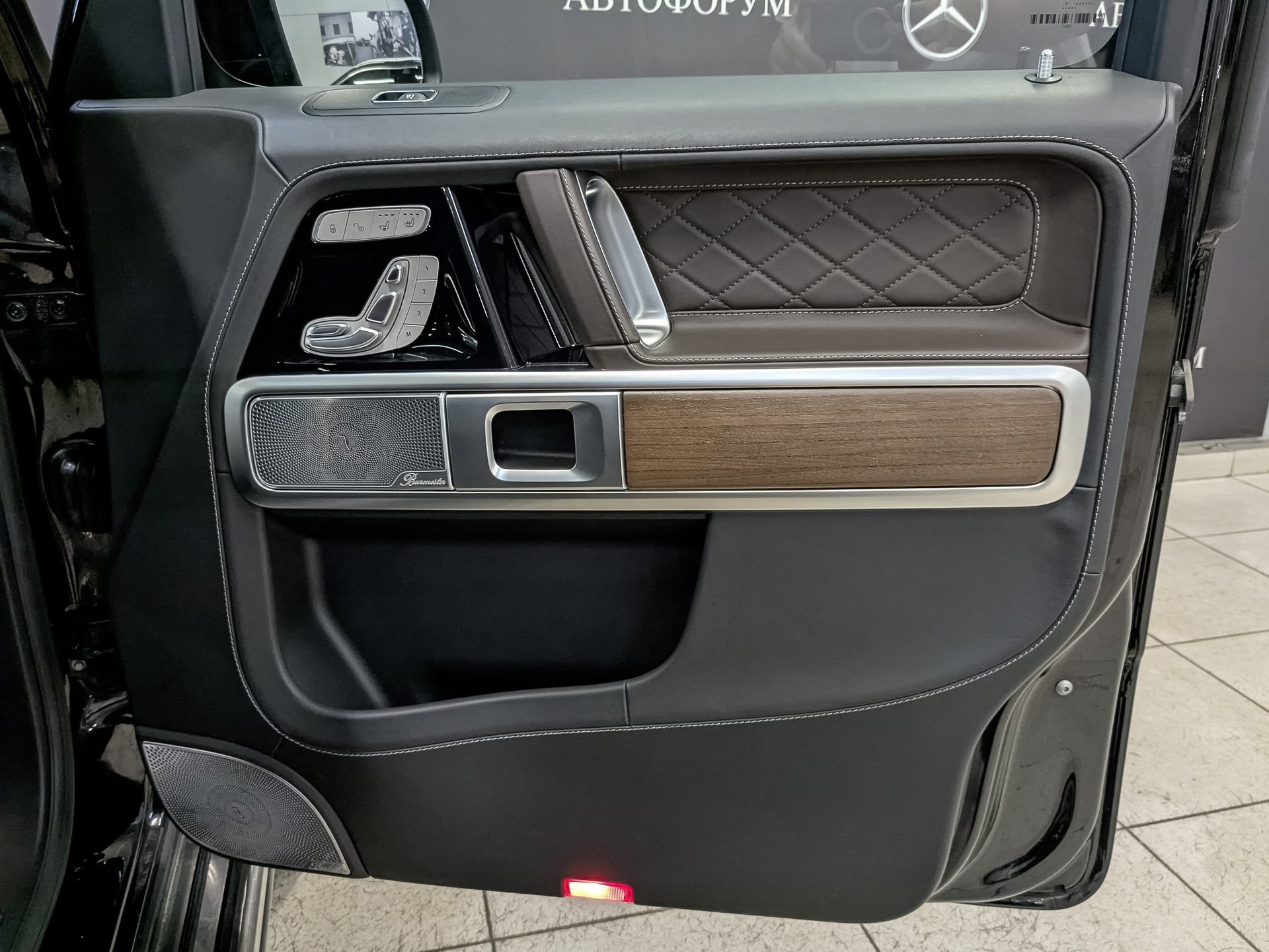 MERCEDES-BENZ G-Класс 4.00 (422 л.с), автомат, 2019, пробег 53 000 км
