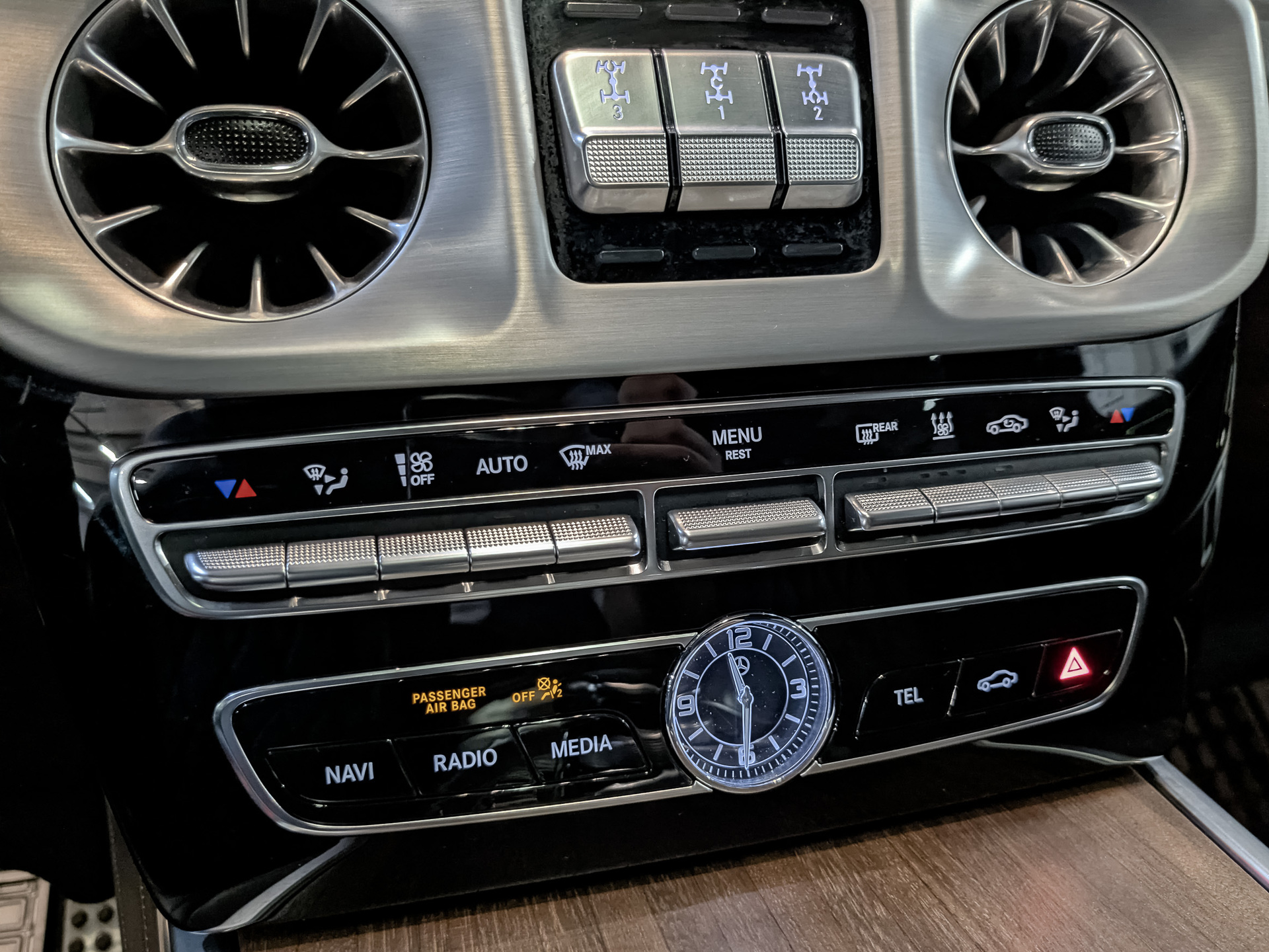 MERCEDES-BENZ G-Класс 4.00 (422 л.с), автомат, 2019, пробег 53 000 км