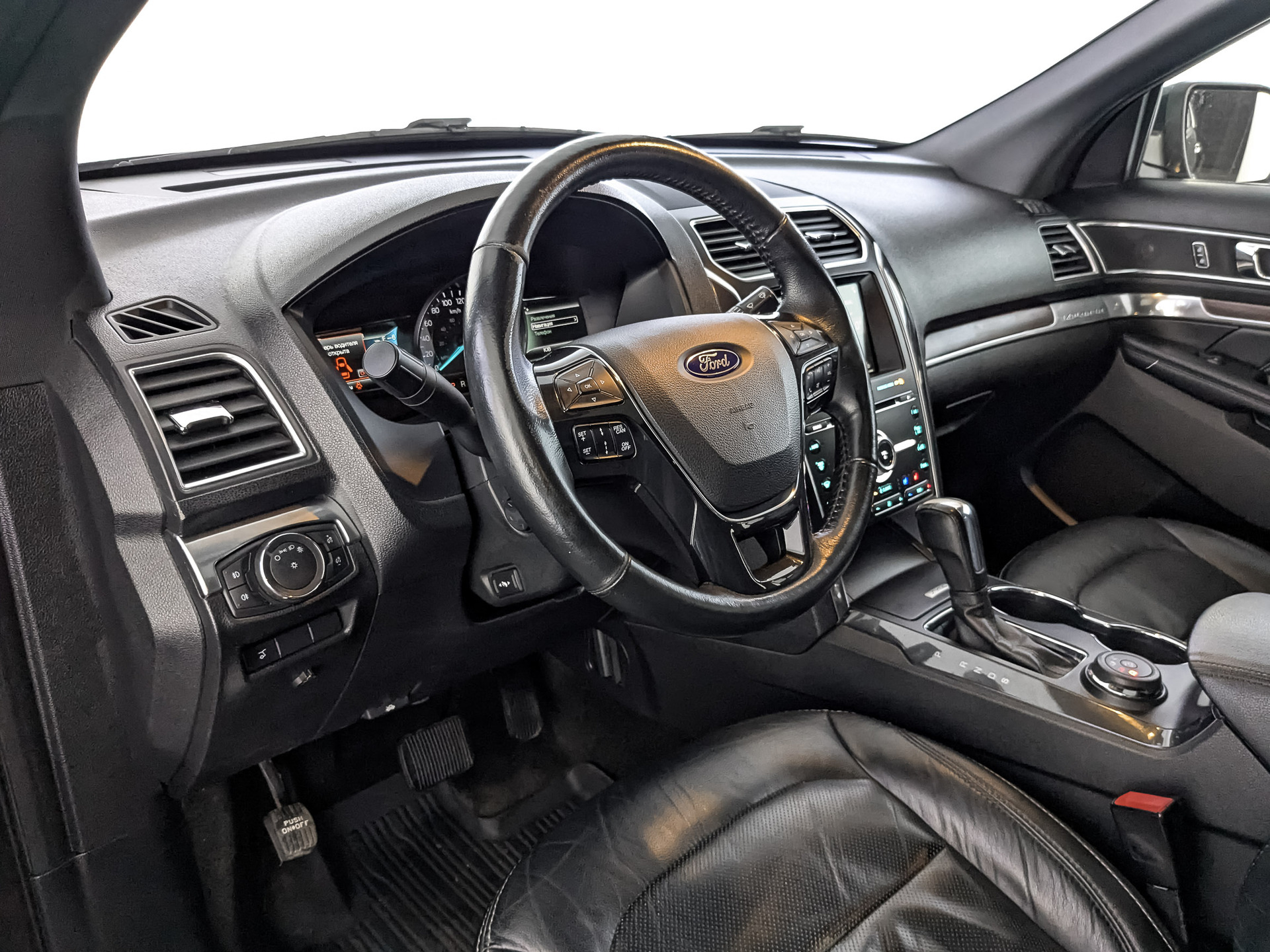 FORD Explorer 3.50 (249 л.с), автомат, 2017, пробег 147 837 км