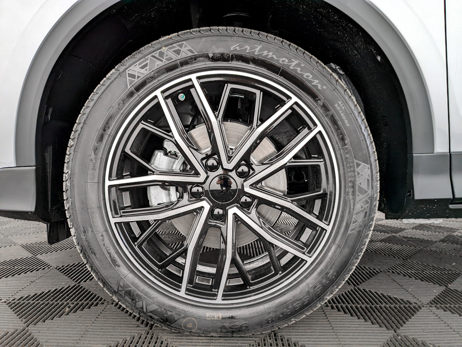 Фото Belgee X50+ Style 1.5T/147 7RT