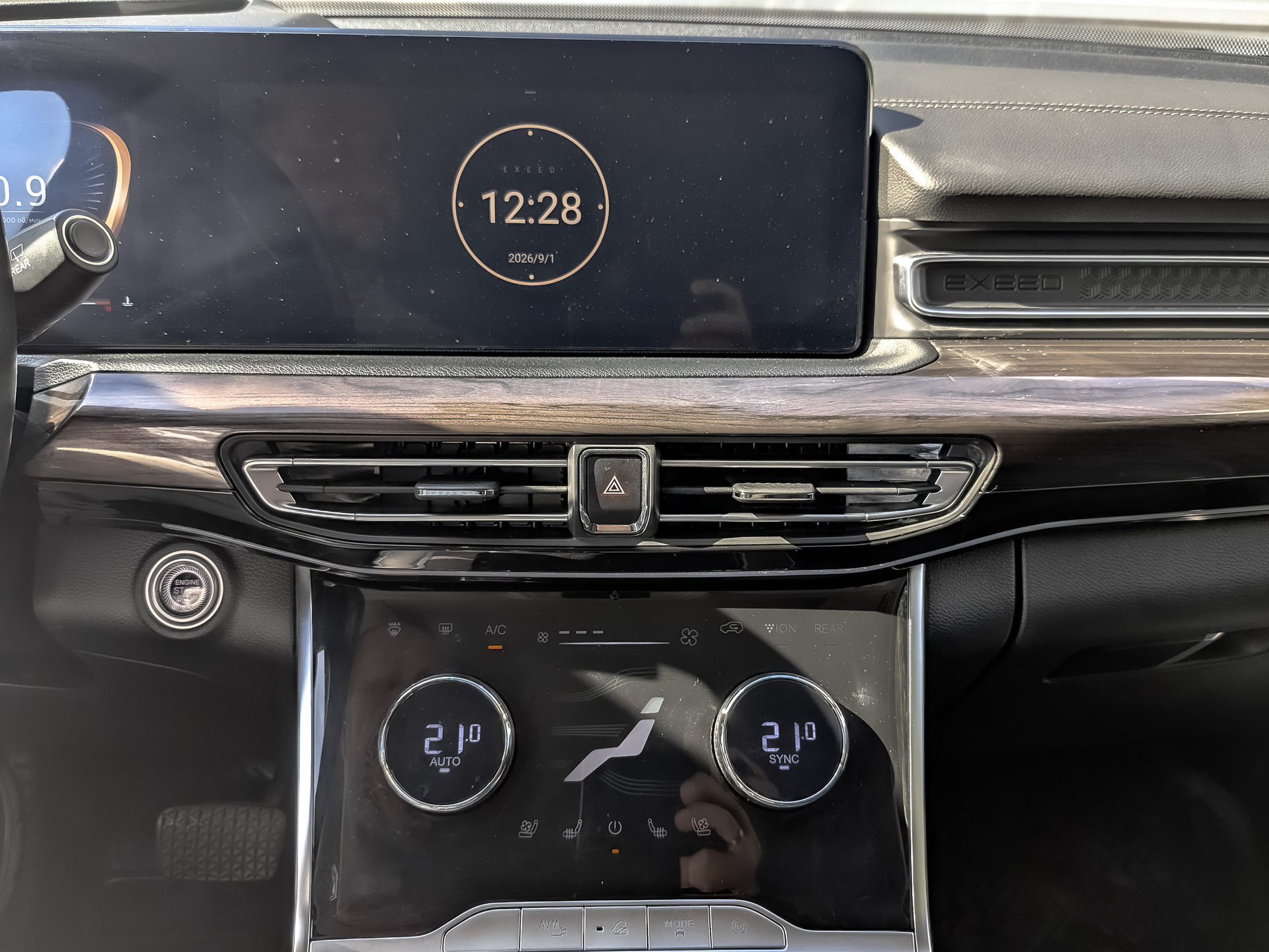 EXEED VX 2.00 (249 л.с), автомат, 2023, пробег 139 778 км