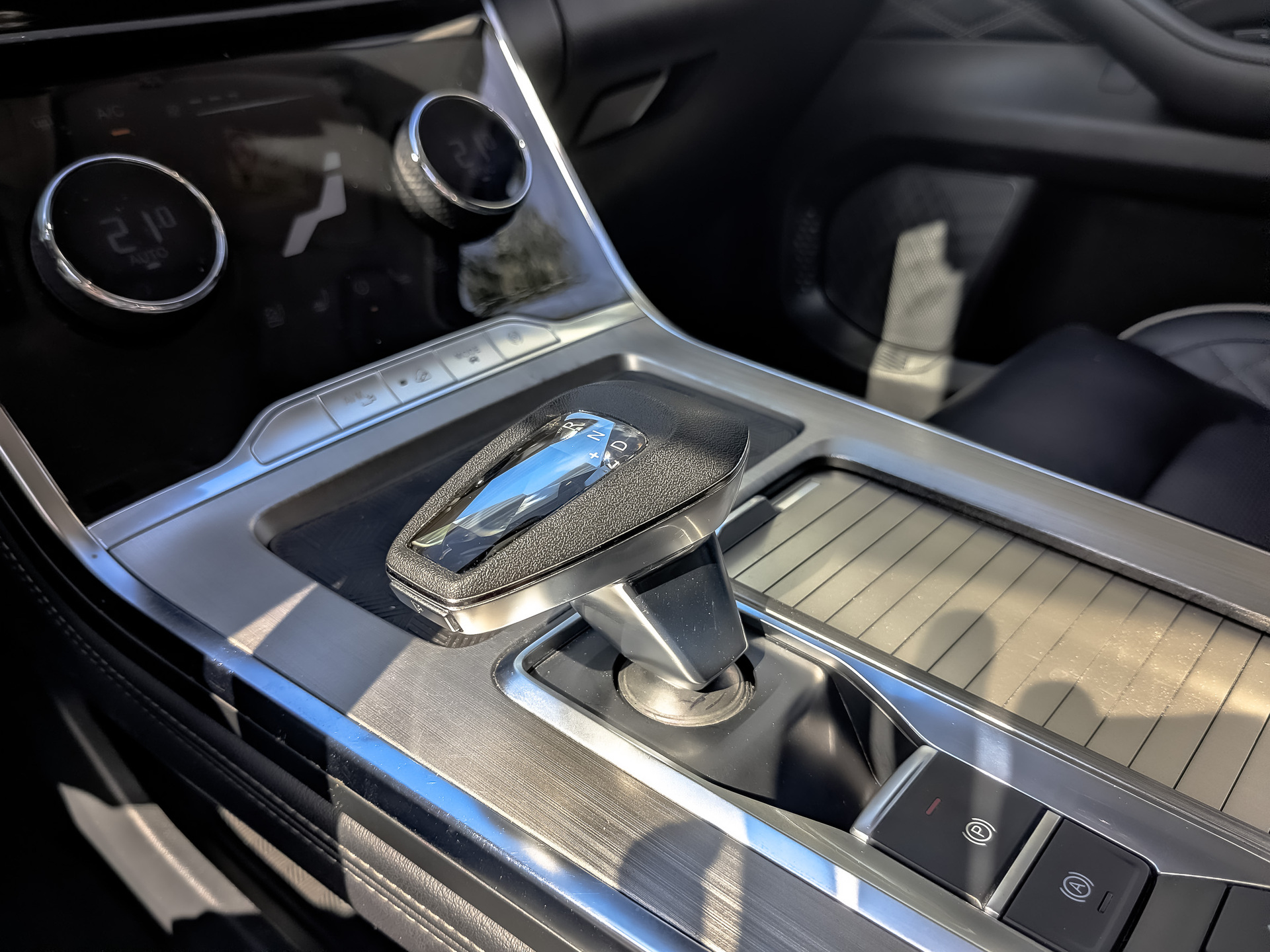 EXEED VX 2.00 (249 л.с), автомат, 2023, пробег 139 778 км